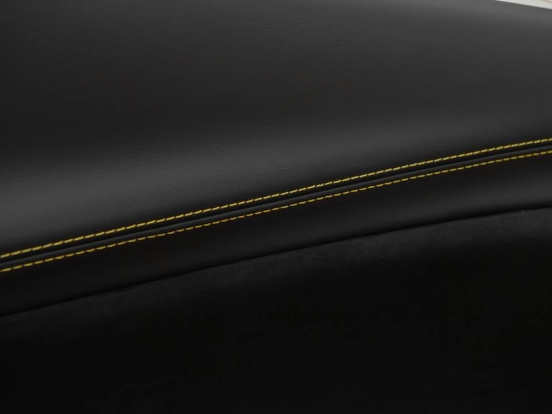 mph074_2243059993_75_1881b417aa