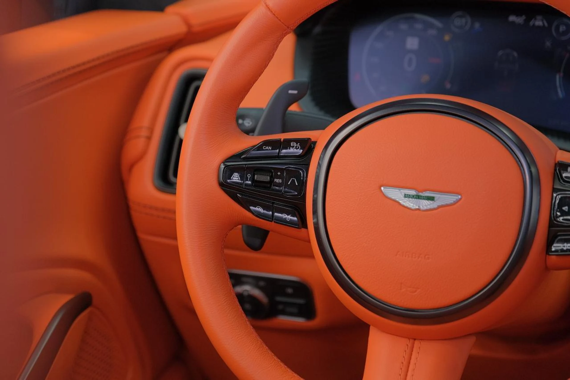 mph074_2258034422_deee06b6376f74401aff77ca1b87cc64_465908fc16