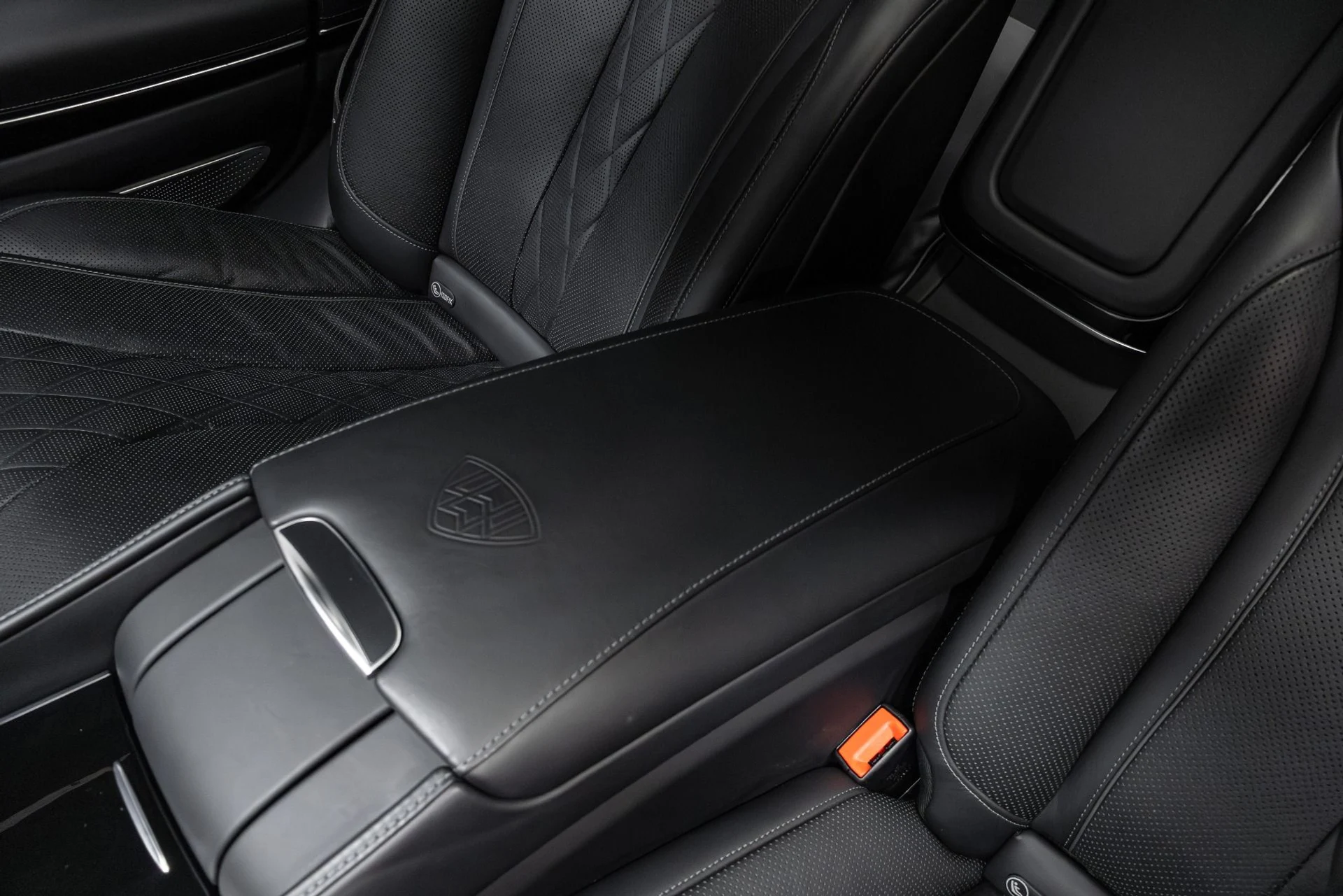 mph074_2329536748_Used_2019_Mercedes_Benz_S_Class_Maybach_S_650_1763220907_900ef94615