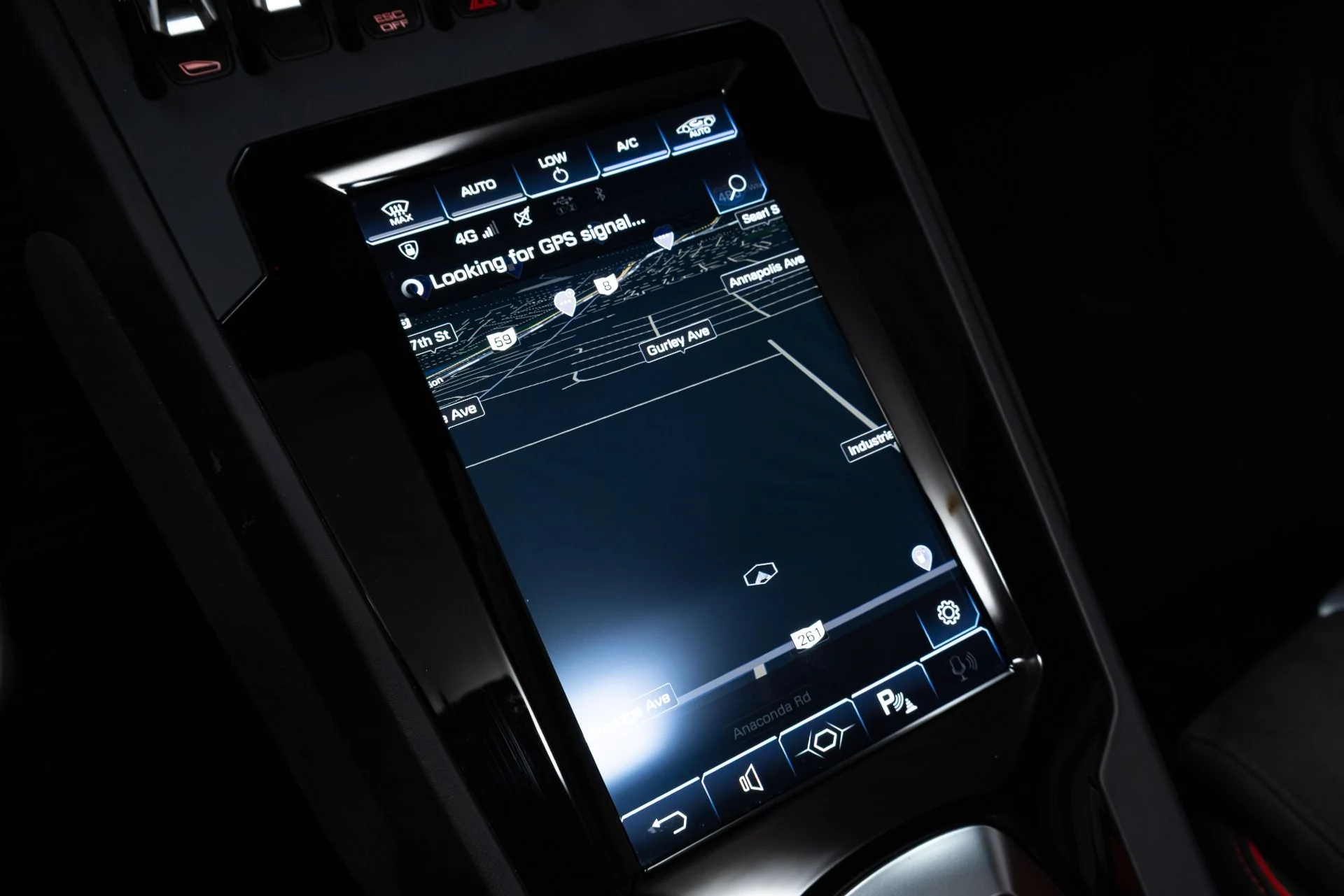 mph074_2387022754_Used_2021_Lamborghini_Huracan_EVO_1773475470_4eea575a18