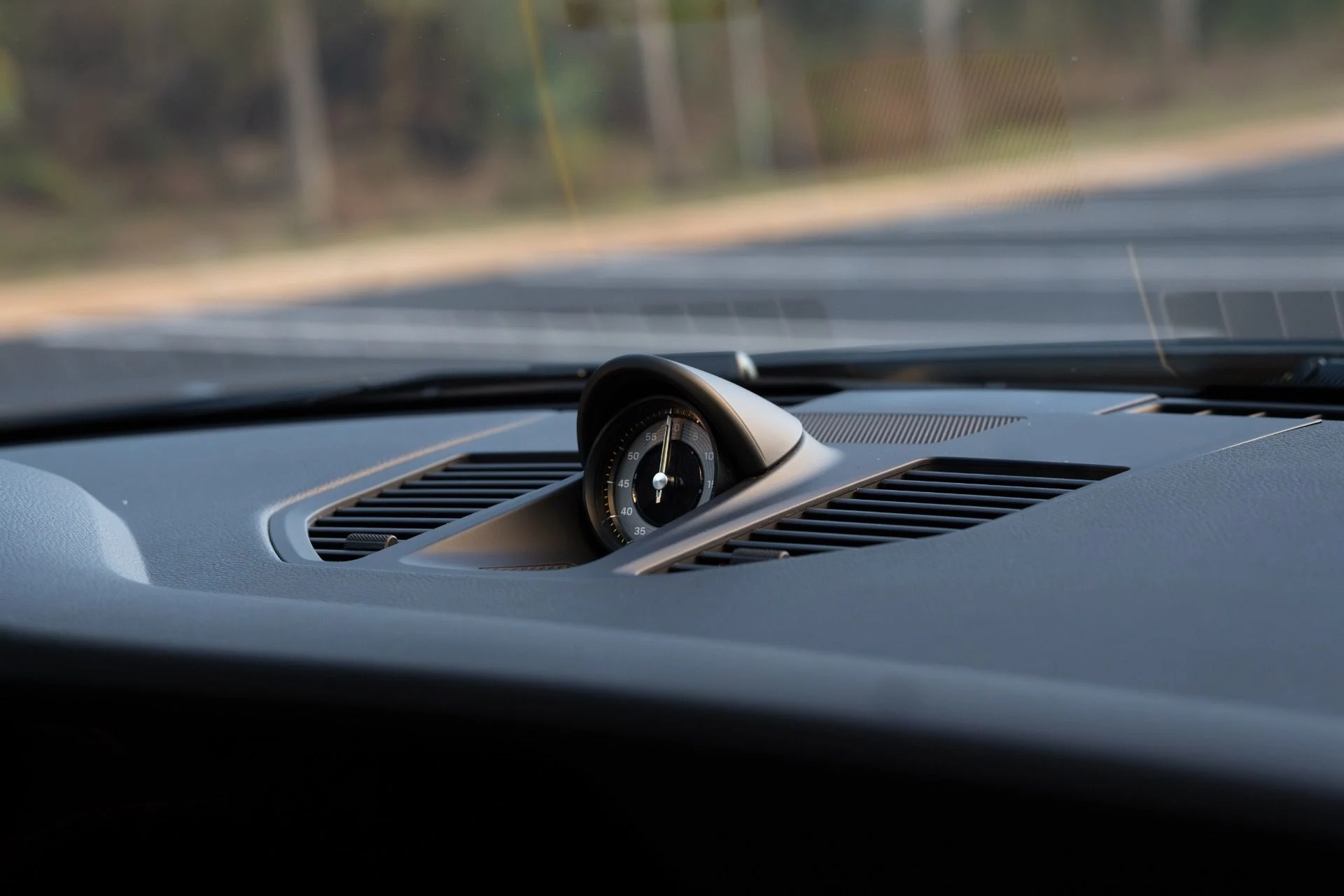 mph074_2447148648_Used_2025_Porsche_911_GT_3_RS_1770101342_855dd75daf