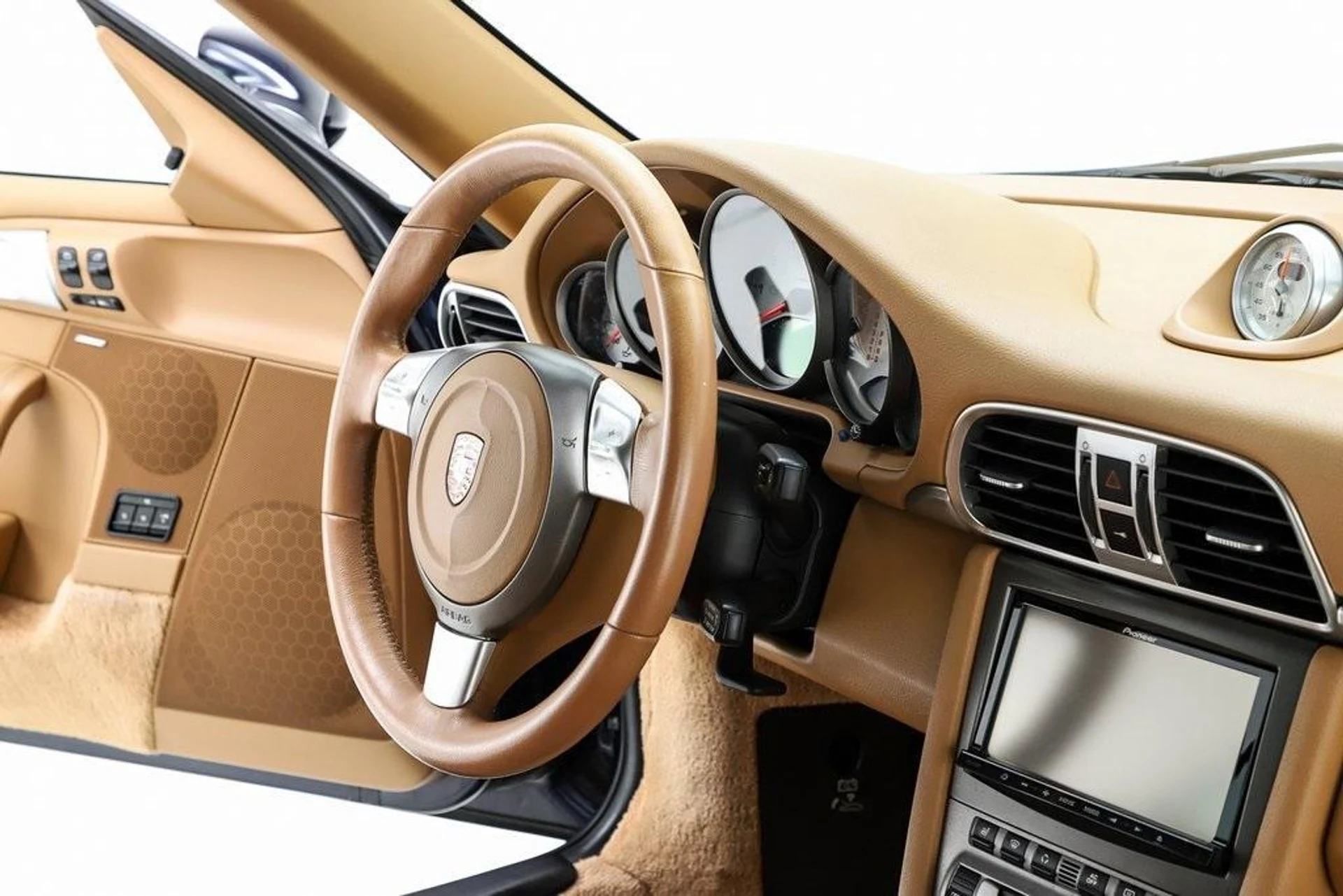 mph074_2501389525_hf_N_Og_K_8jgzesi6_V2_Hn3t_F_Rlj_KA_f8c0433d13