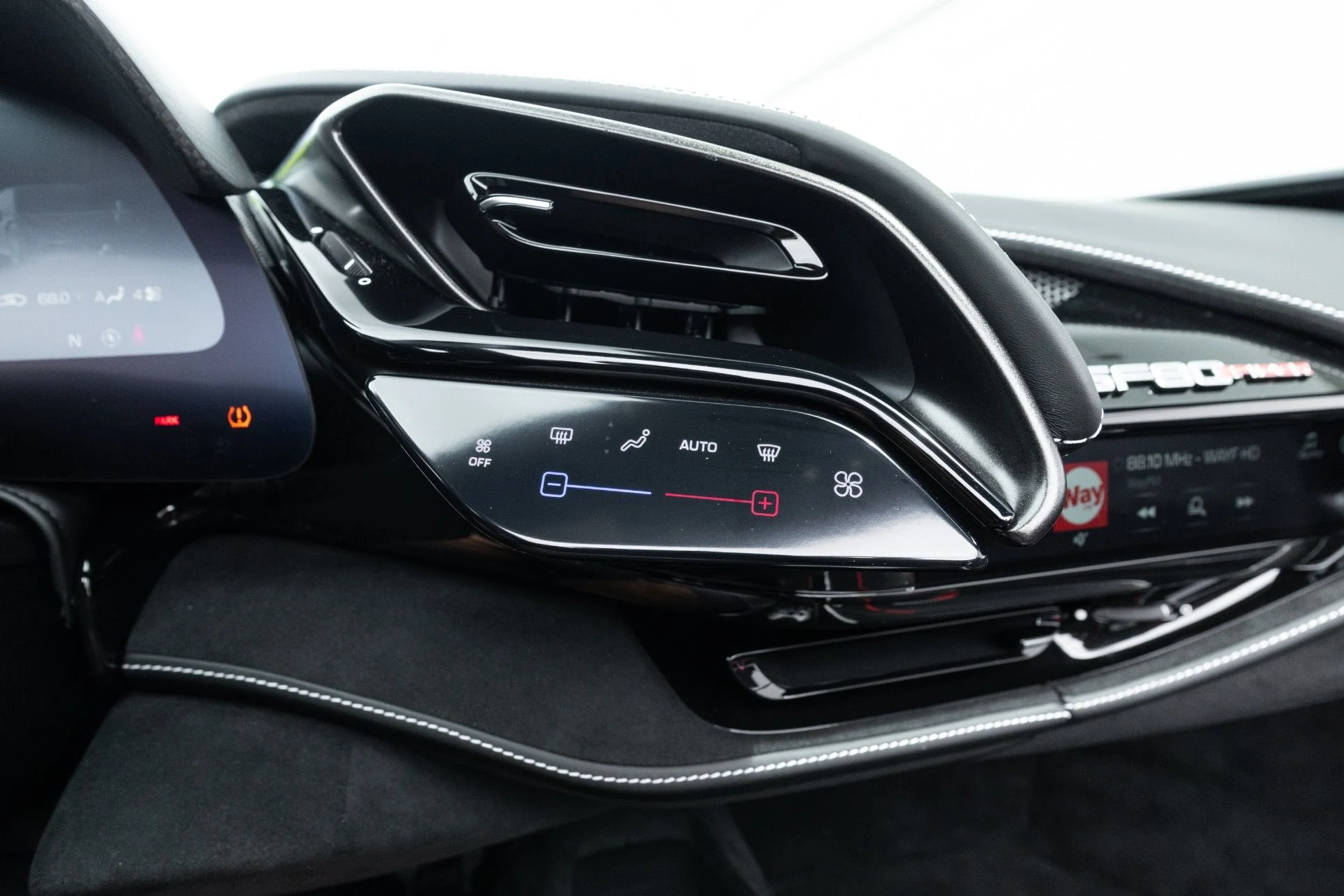 mph074_2543046823_Used_2024_Ferrari_SF_90_Spider_1775624639_7244f0ba73