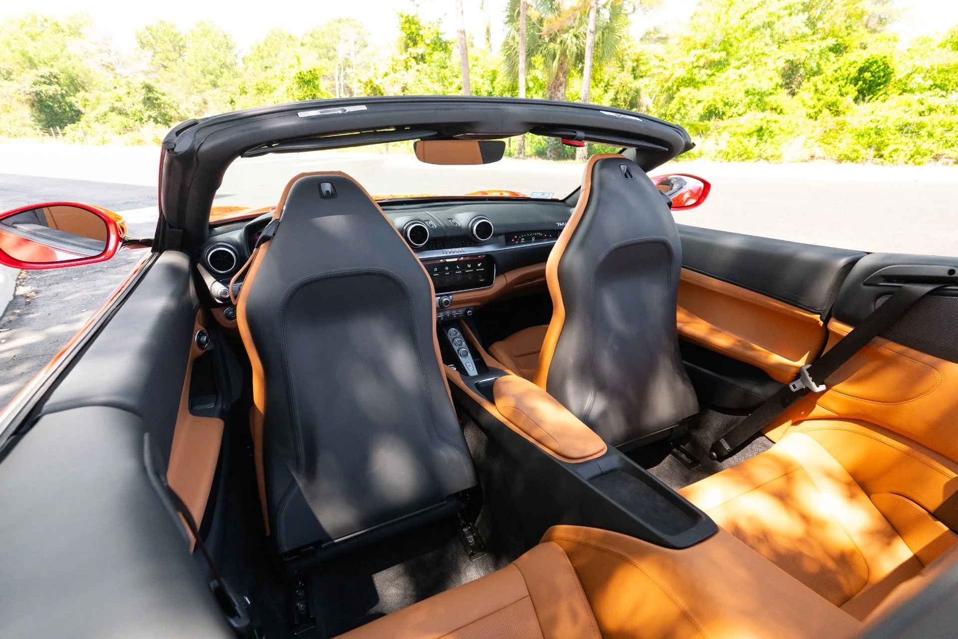 mph074_2666523858_Used_2023_Ferrari_Portofino_M_1778867295_c6a2ed0d3c