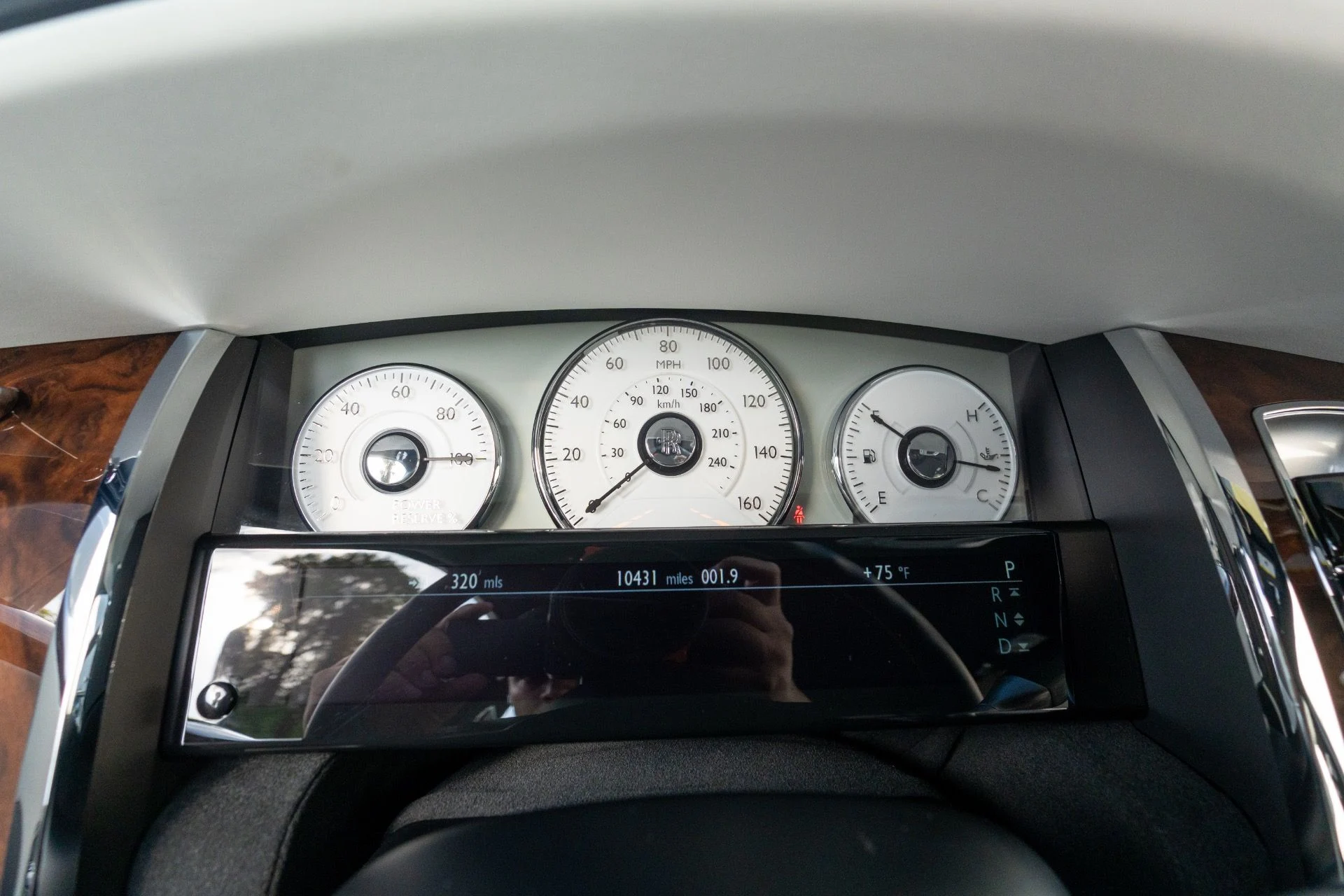 mph074_2688122001_Used_2018_Rolls_Royce_Ghost_1765824060_93a29a0094