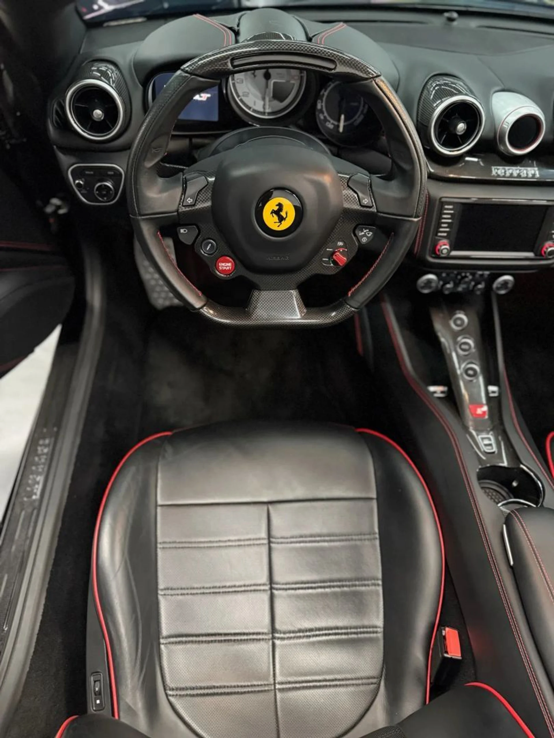 mph074_269990105_202511_b318c6d69b4144e3884ddabf1893ab33_6547db9e28