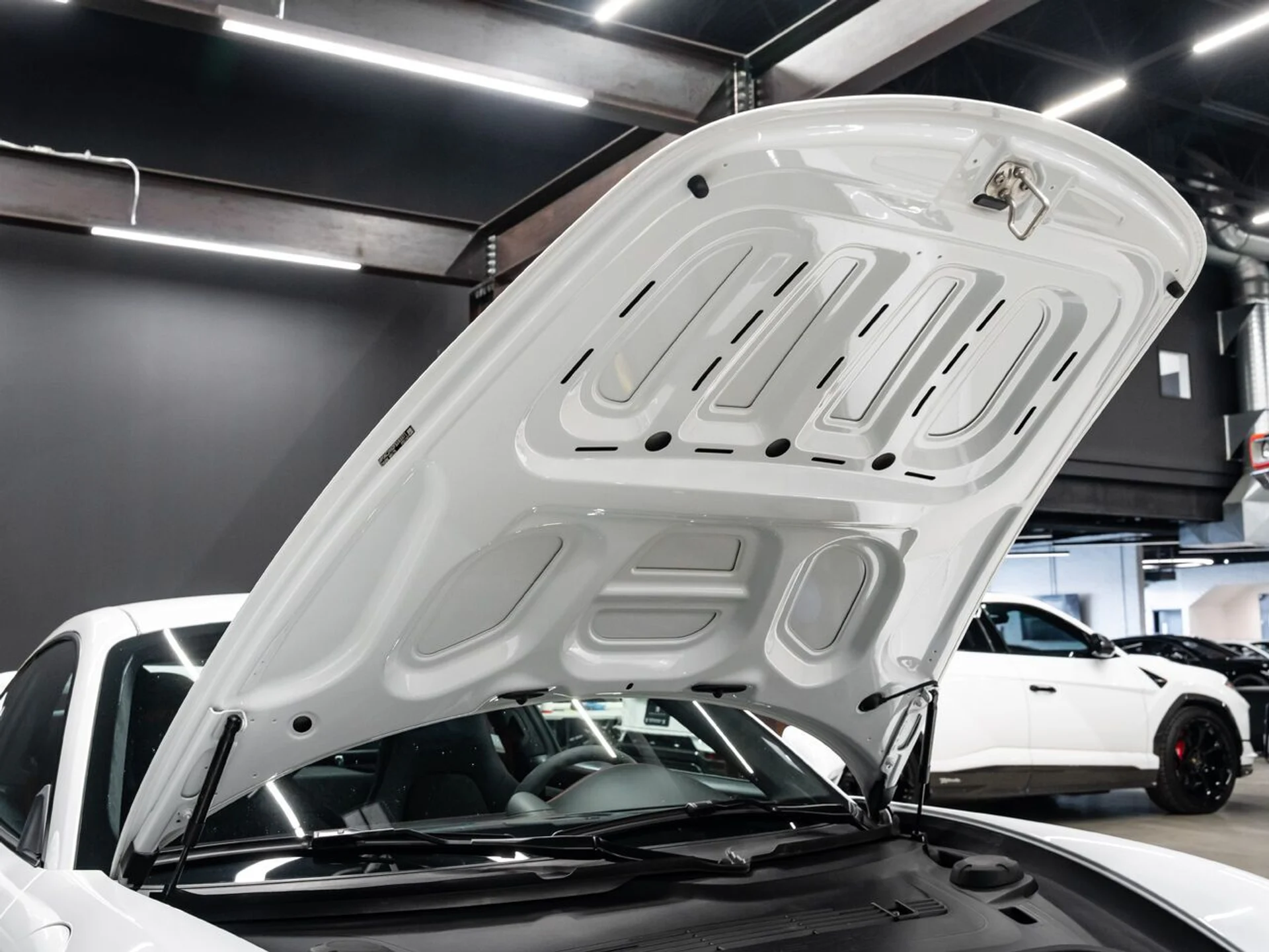 mph074_2717288315_porsche_911_2015_270b389368