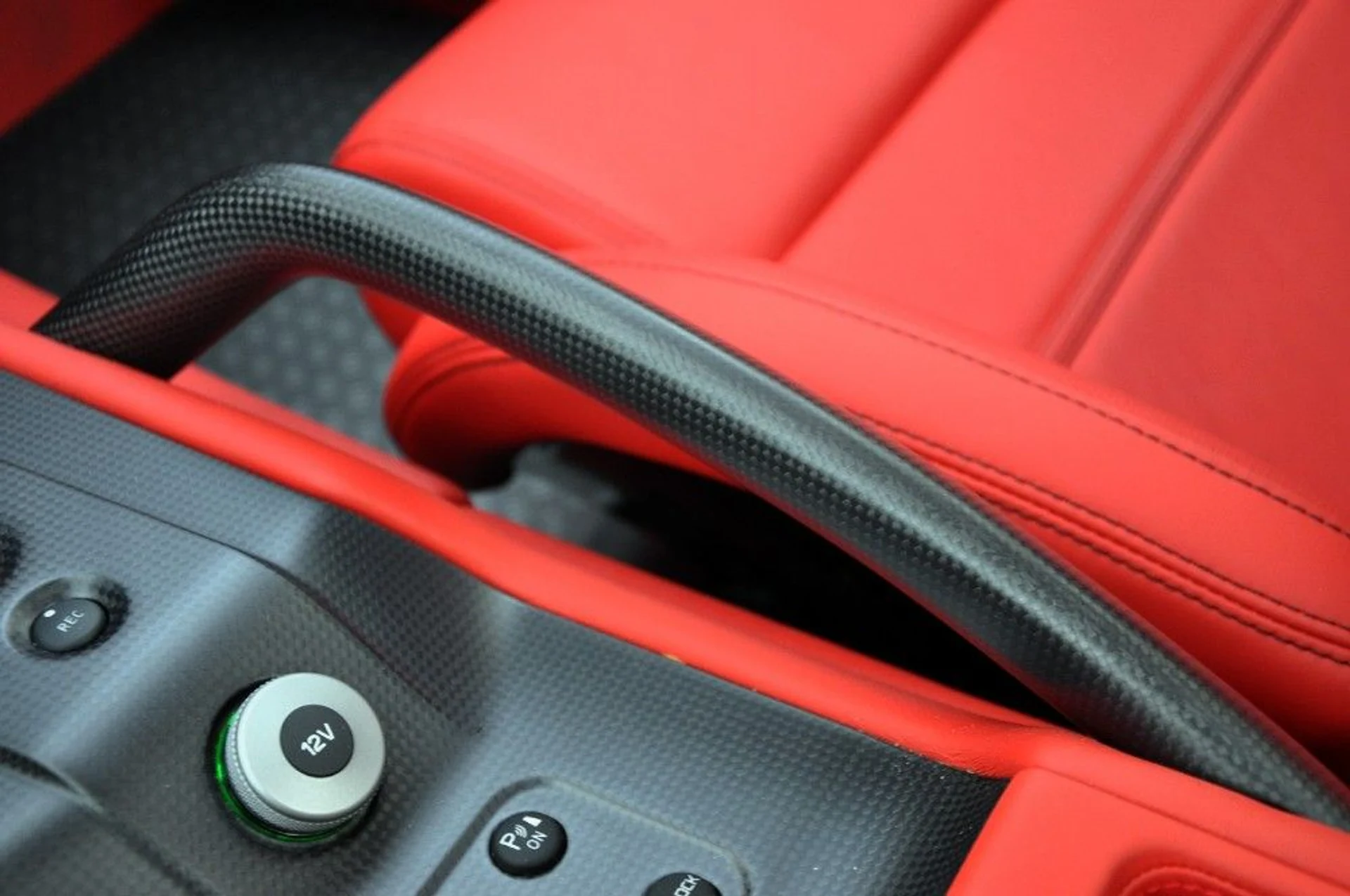 mph074_276646672_81_p75_l_925a624e2a