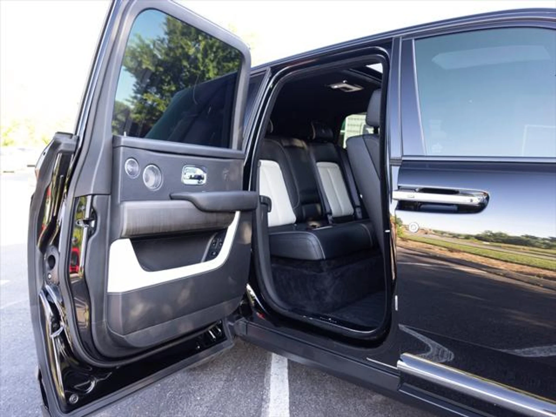 mph074_2771616845_342960235_6673c0307c1dc78c17071b94_b6dee4269c