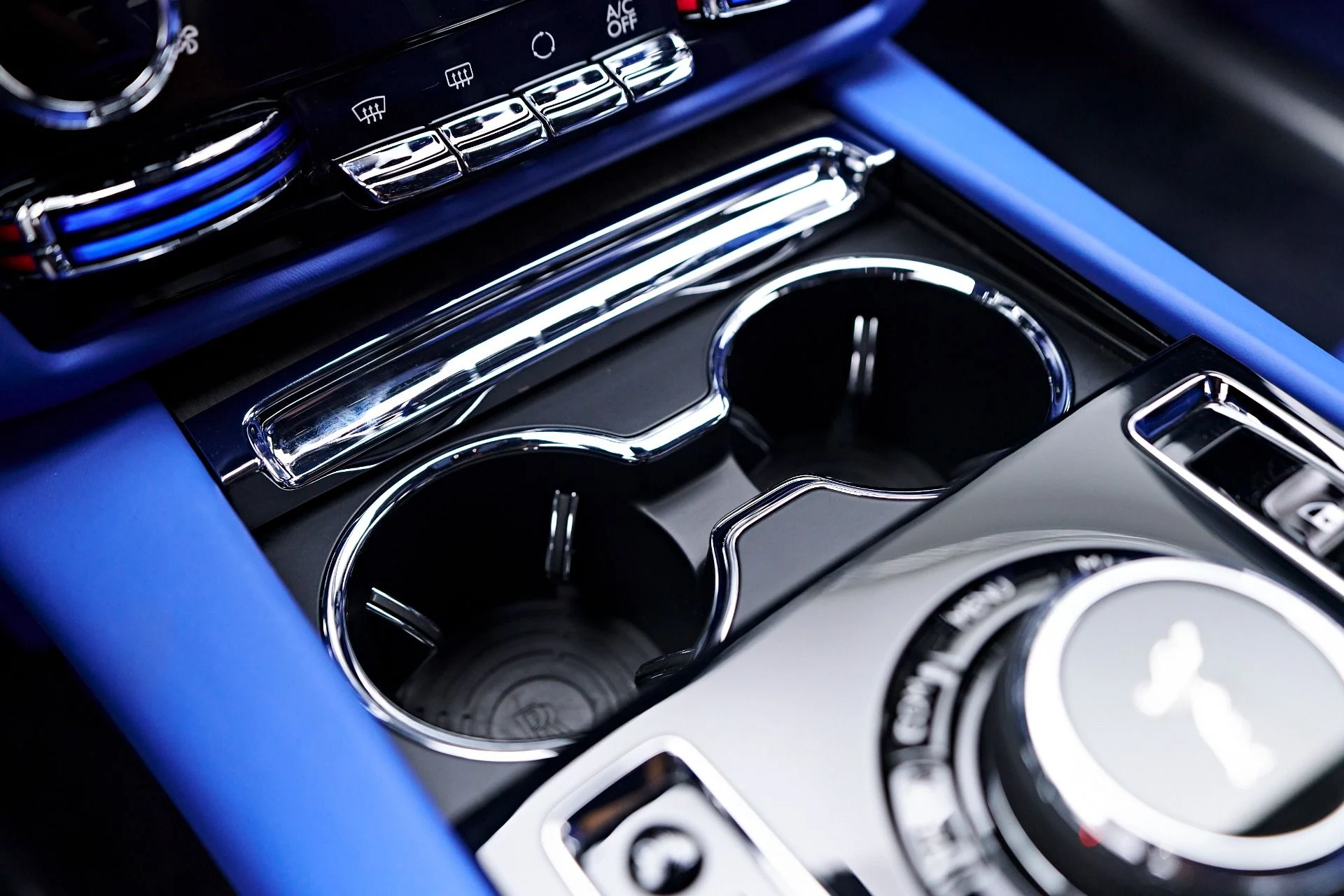 mph074_2775815785_Used_2024_Rolls_Royce_Ghost_Base_1757190867_361d668a0f