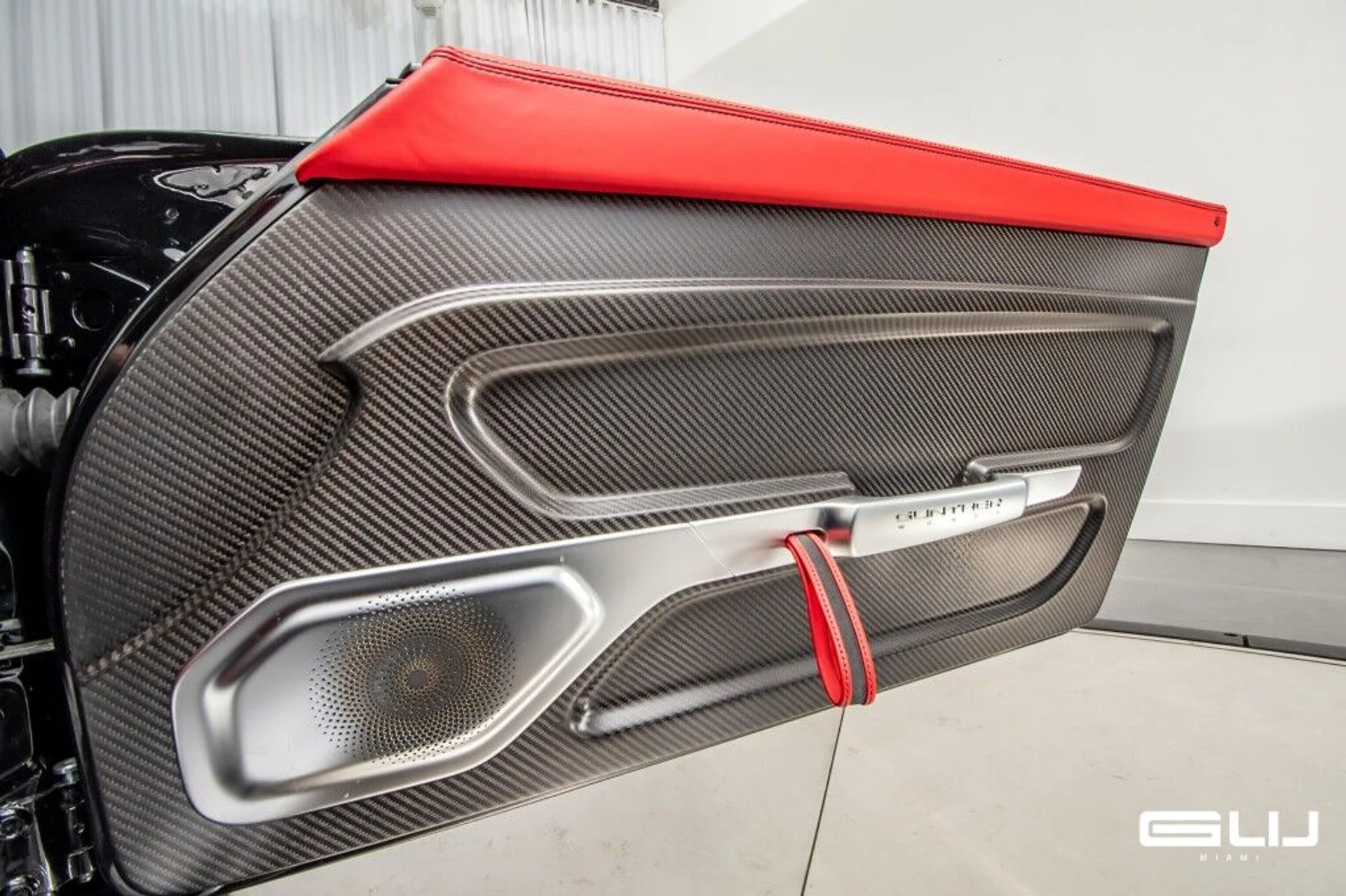 mph074_2808840666_f82a8744bb6555951e2a17a1d70a2047_ef66757b2a