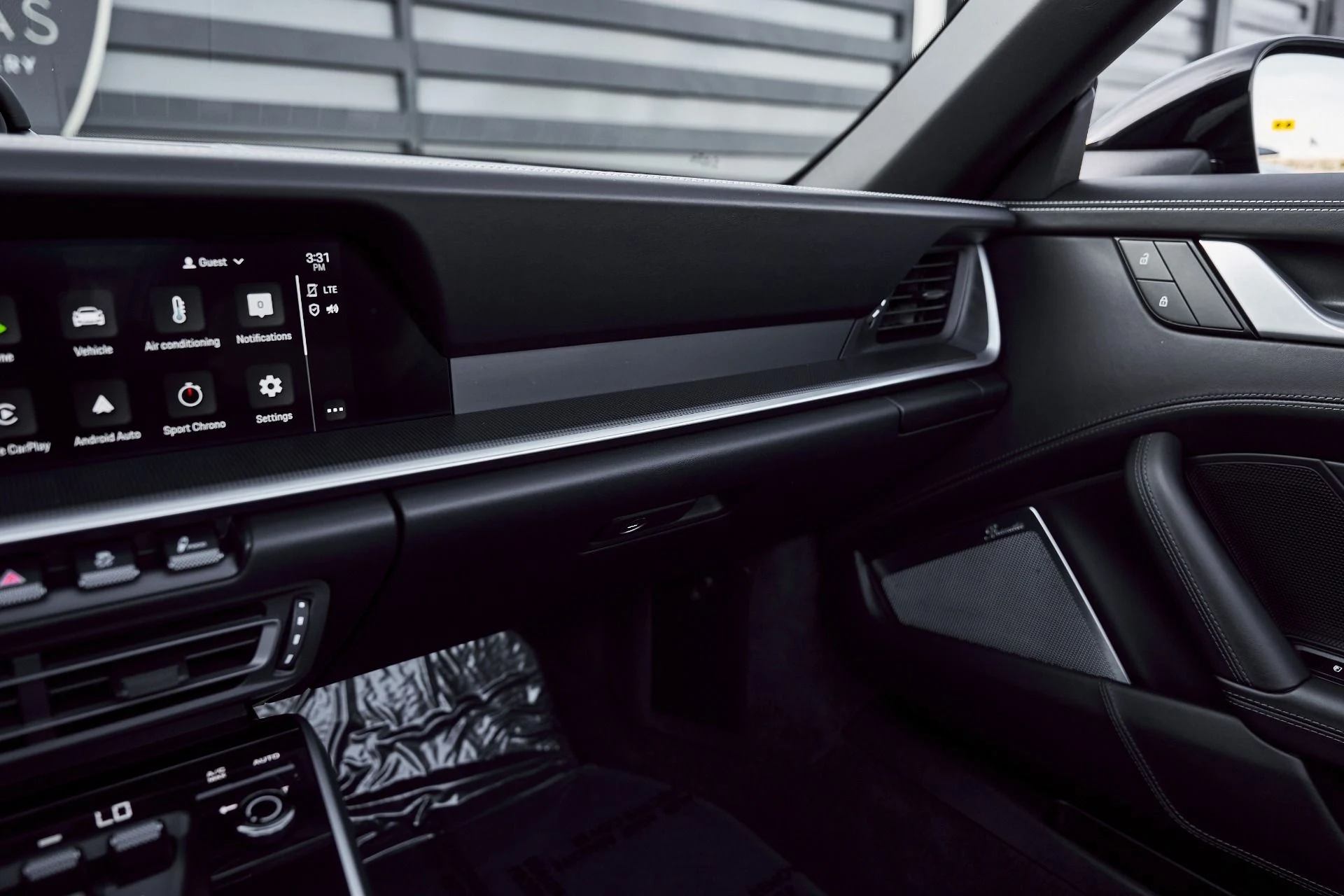 mph074_2866739946_Used_2022_Porsche_911_Turbo_S_1773940003_f492dffaac