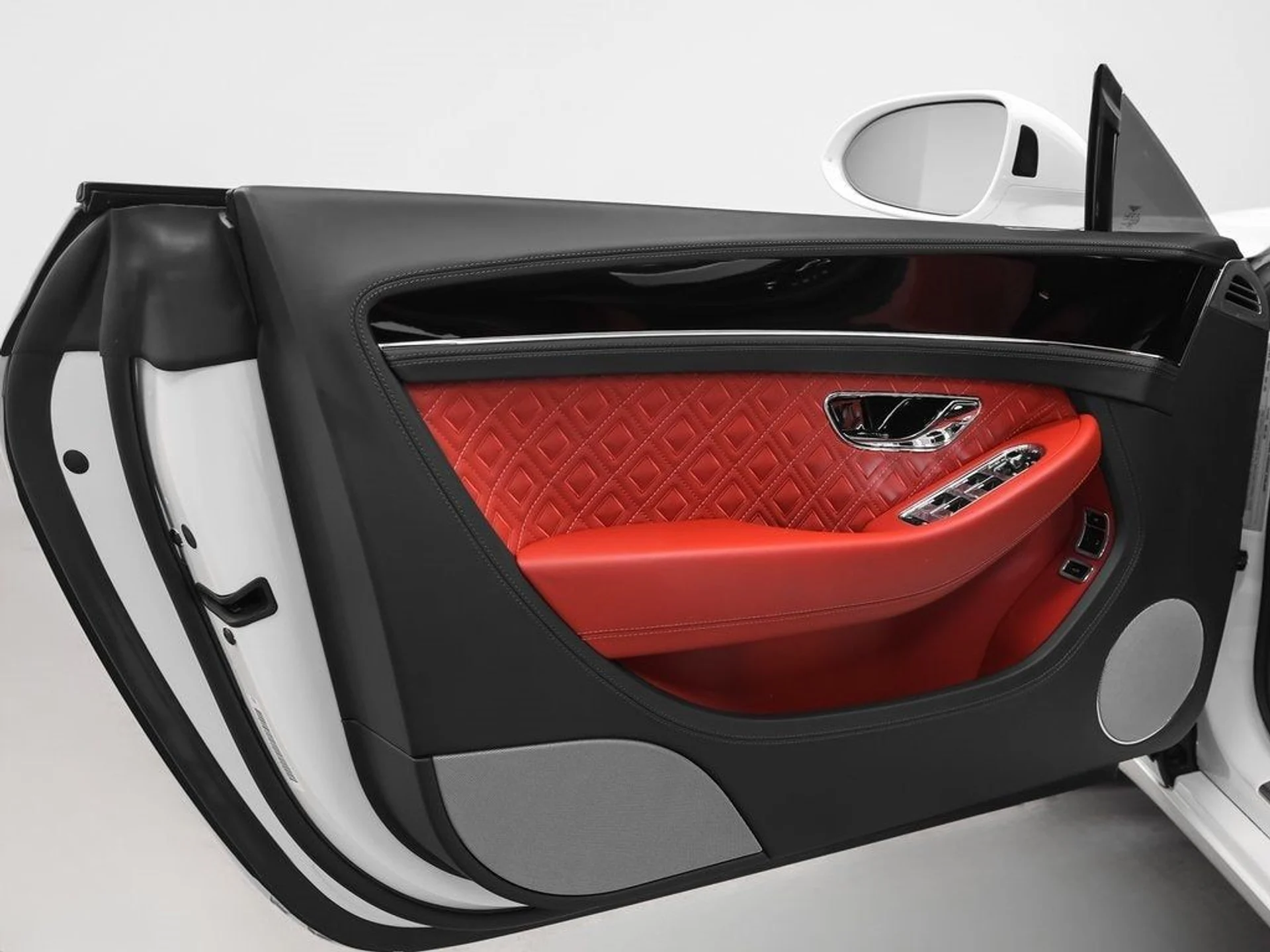 mph074_2873560943_75_288d398ac4