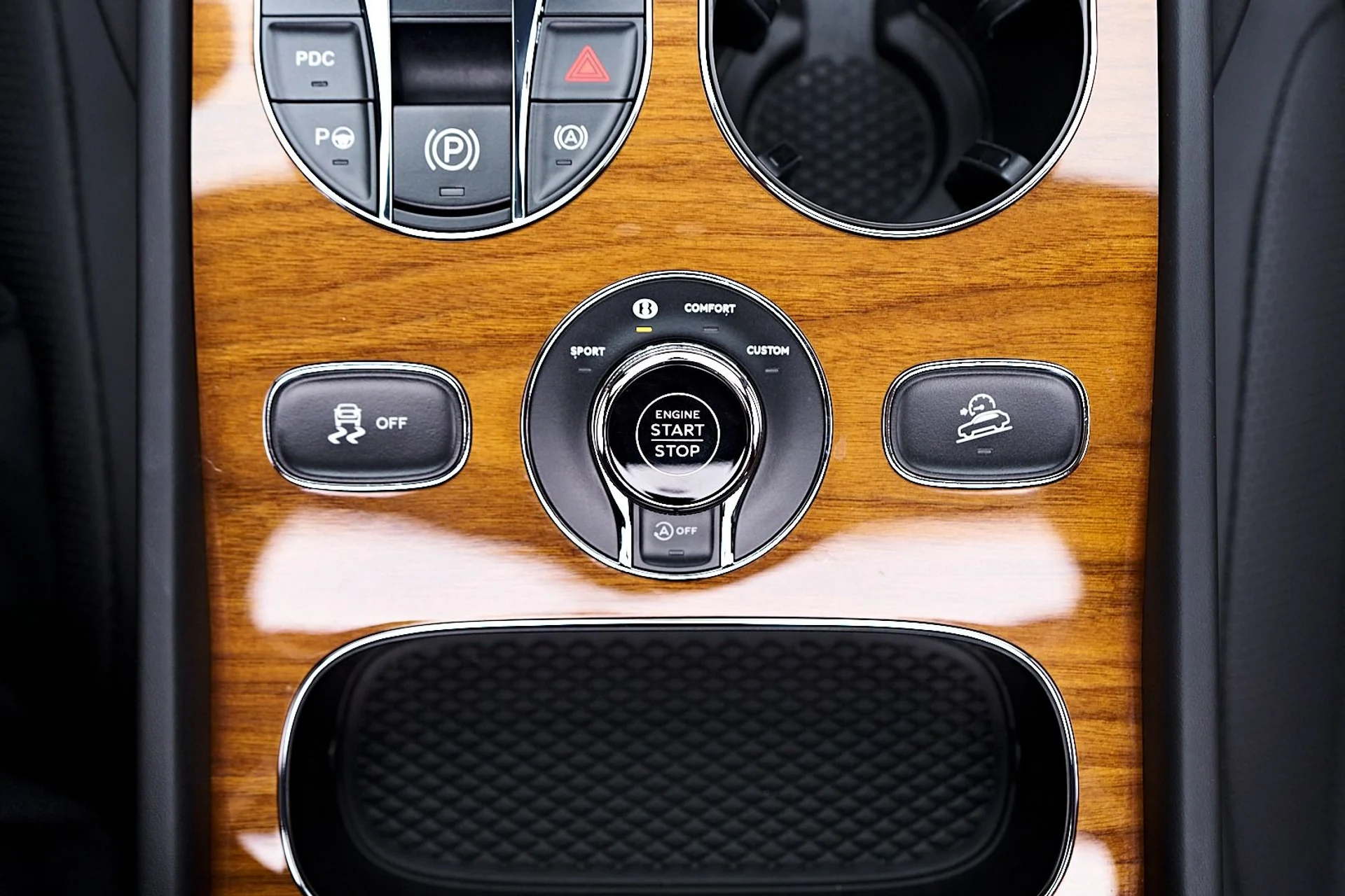 mph074_3034220545_Used_2023_Bentley_Bentayga_EWB_Azure_1745273088_fafd779d78
