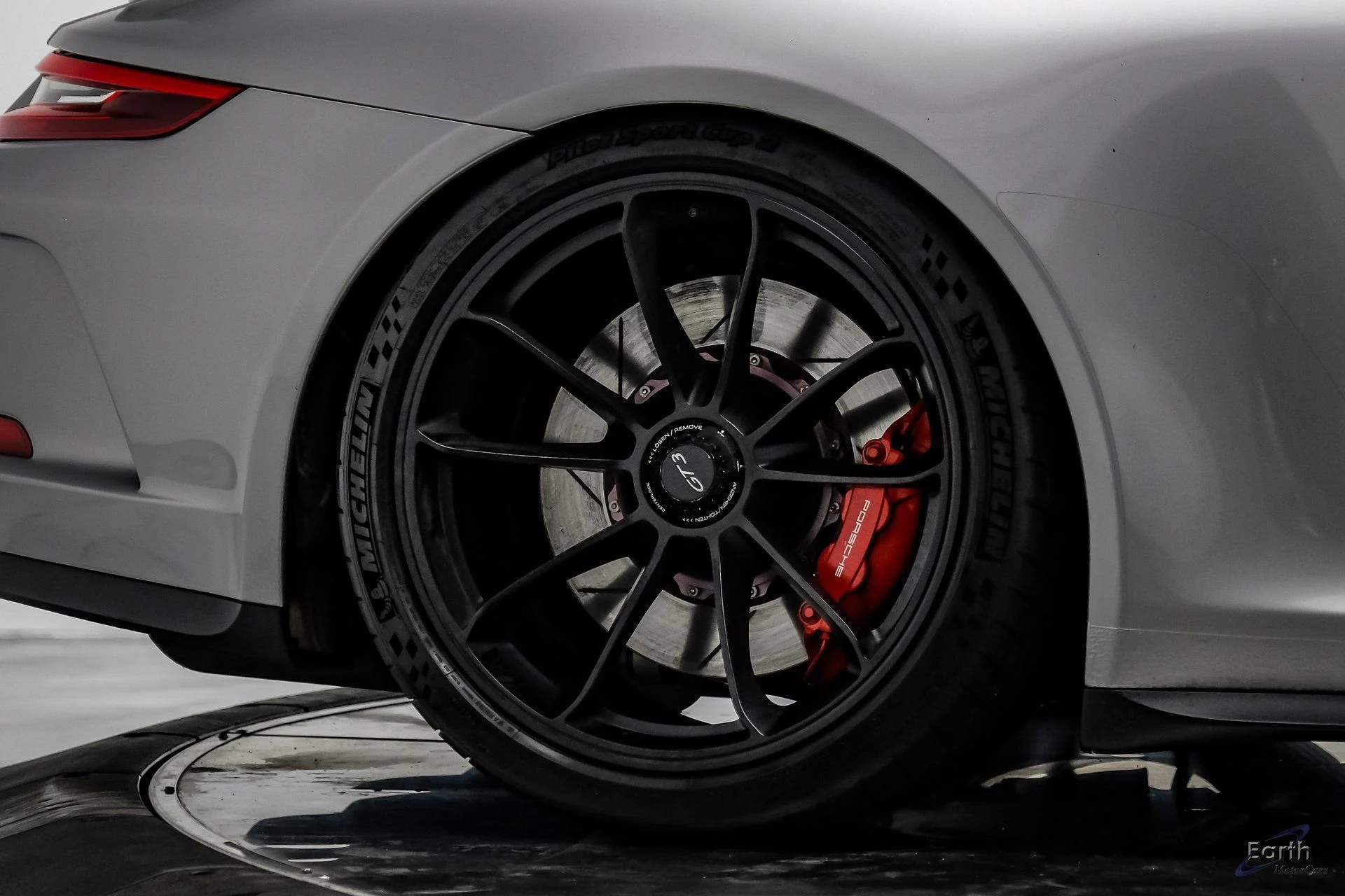 mph074_3135880922_32ed21e27382895fa39961ce2cd503c9x_4ccf426c0f