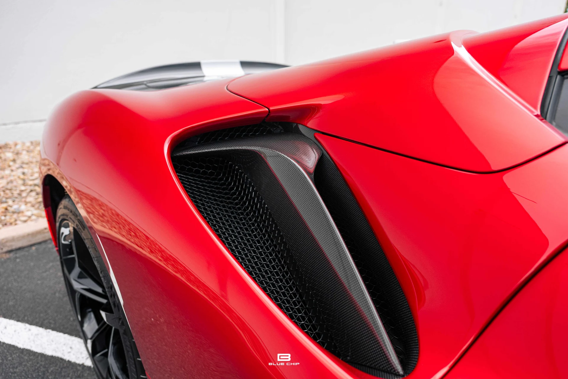 mph074_3224228566_6a6a857e07cf3337f5f78def_23796_202025_20_Ferrari_20_SF_90_20_Spider_20_Roso_20_Magma_75_2c1f5357bc