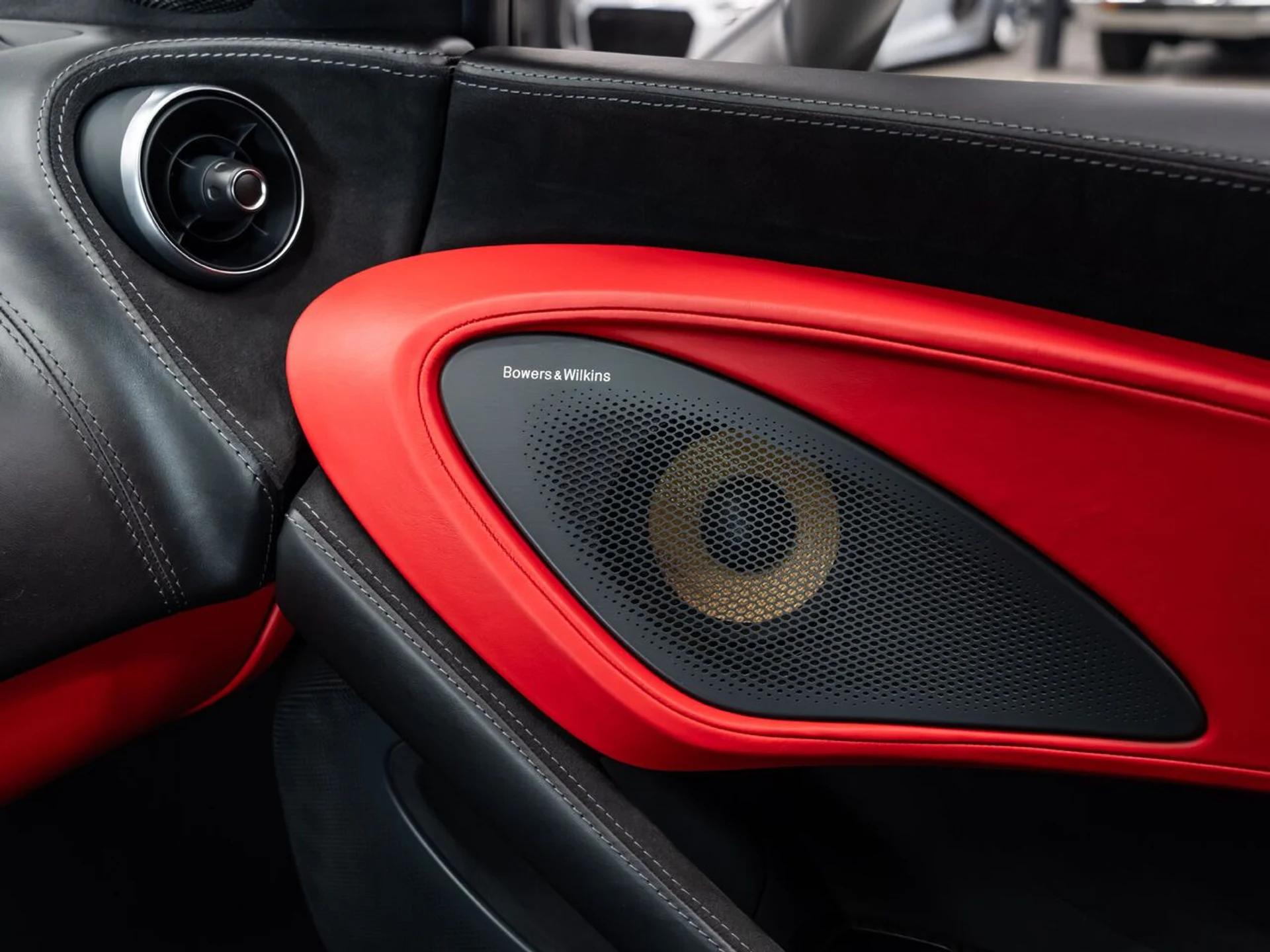 mph074_3248478793_mclaren_570s_2017_ccb82fd465