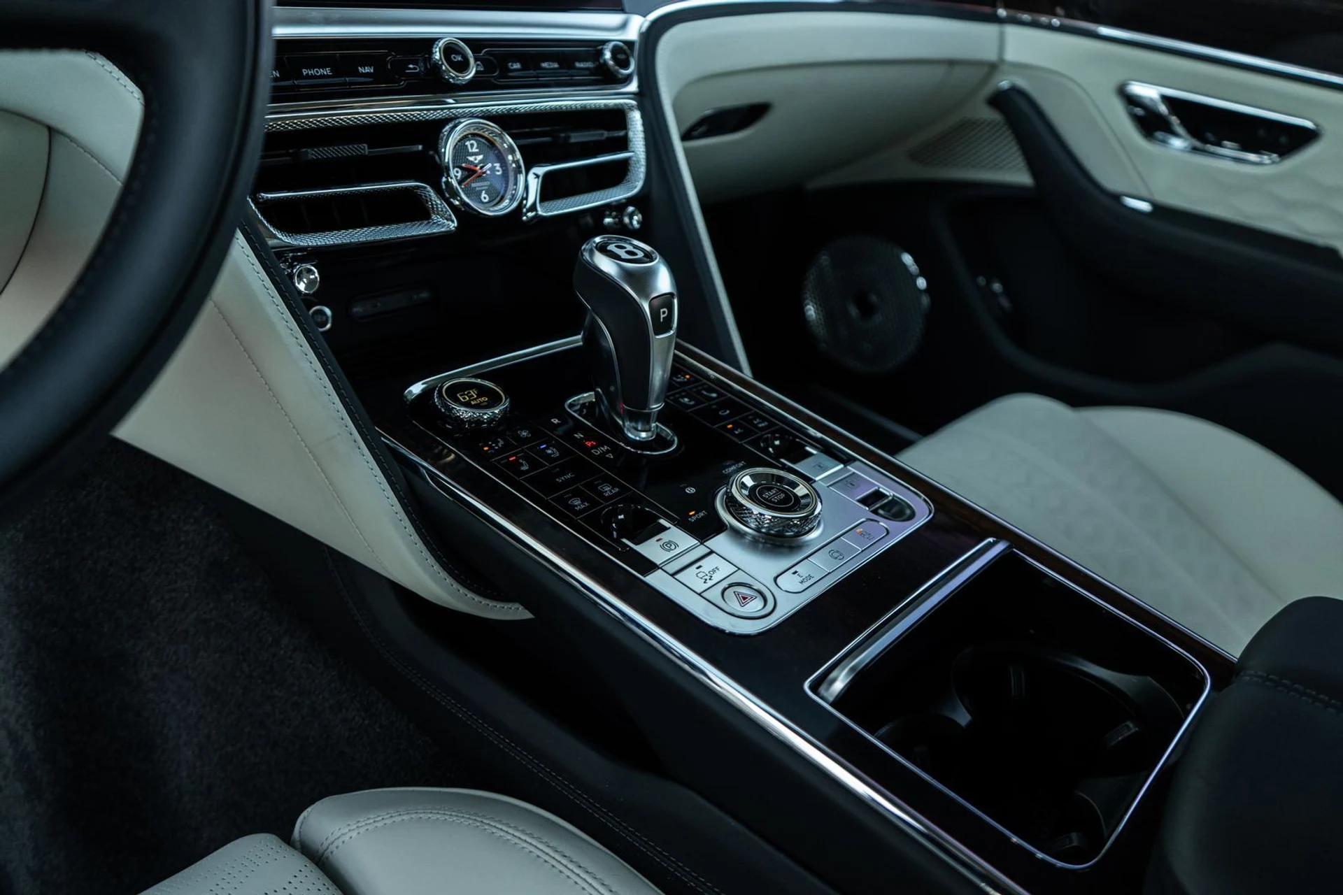 mph074_3327633448_6fdac5cc_2891_4105_b3d7_a067c931032a_e8a4db9d72