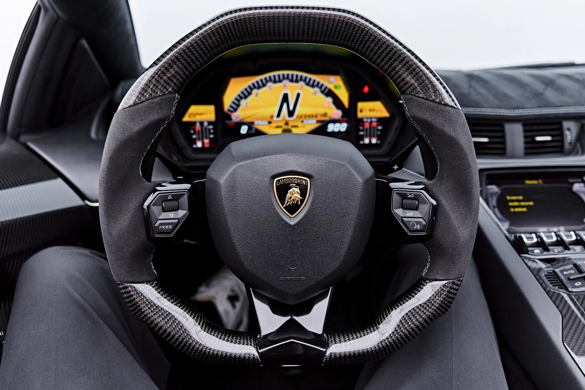 mph074_3391447078_Used_2016_Lamborghini_Aventador_LP_750_4_Super_Veloce_1785199513_644fb7562f