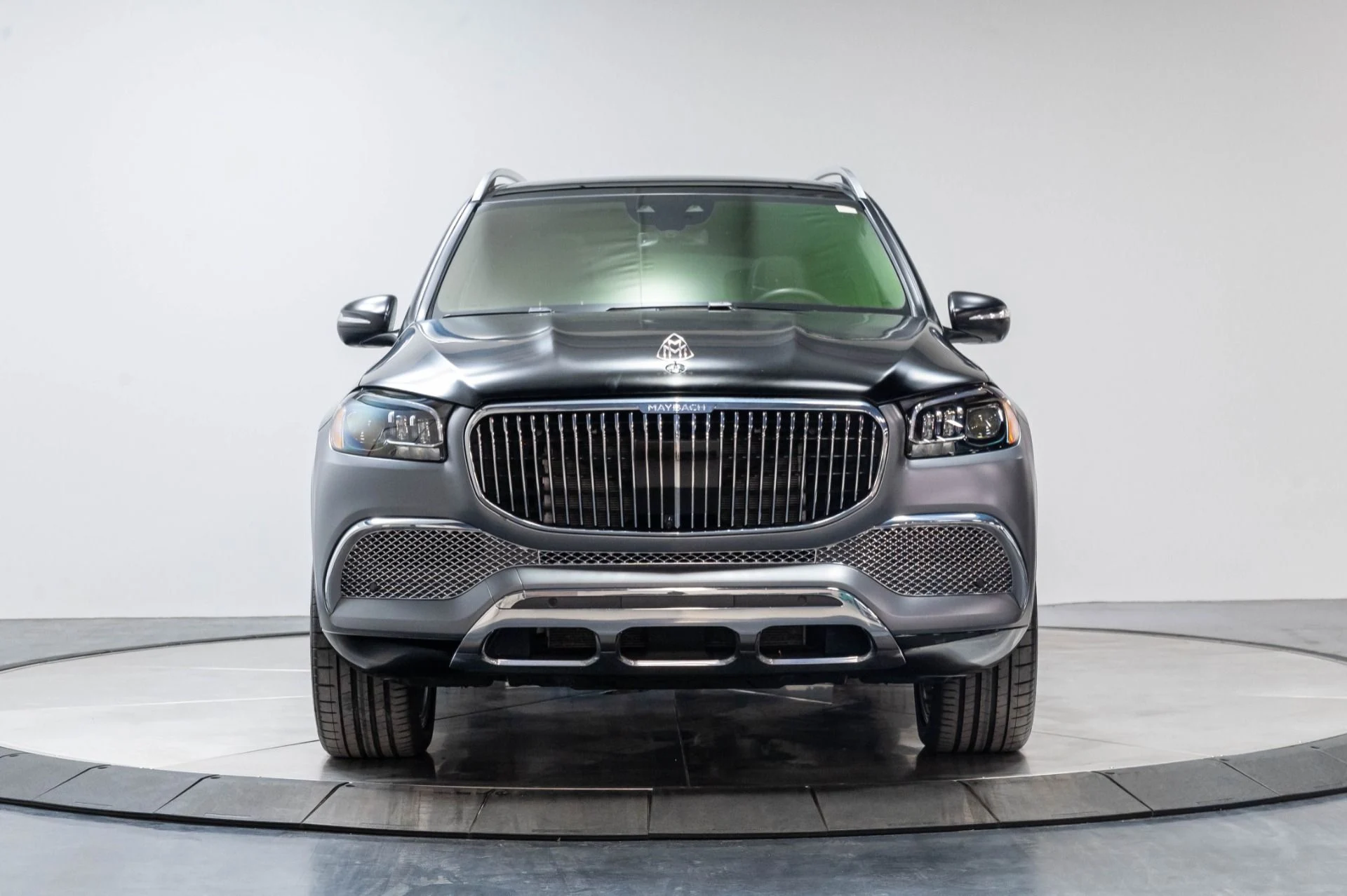 mph074_3398901482_Used_2022_Mercedes_Benz_GLS_Maybach_GLS_600_4_MATIC_1784906738_effe4fc084