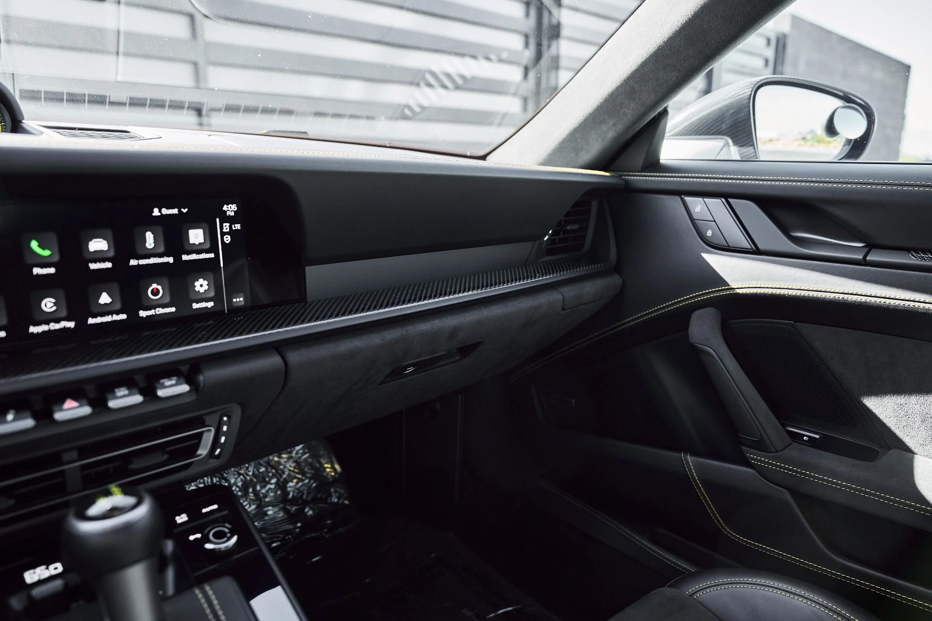 mph074_3417117535_Used_2023_Porsche_911_GT_3_1776823255_3ab952d631