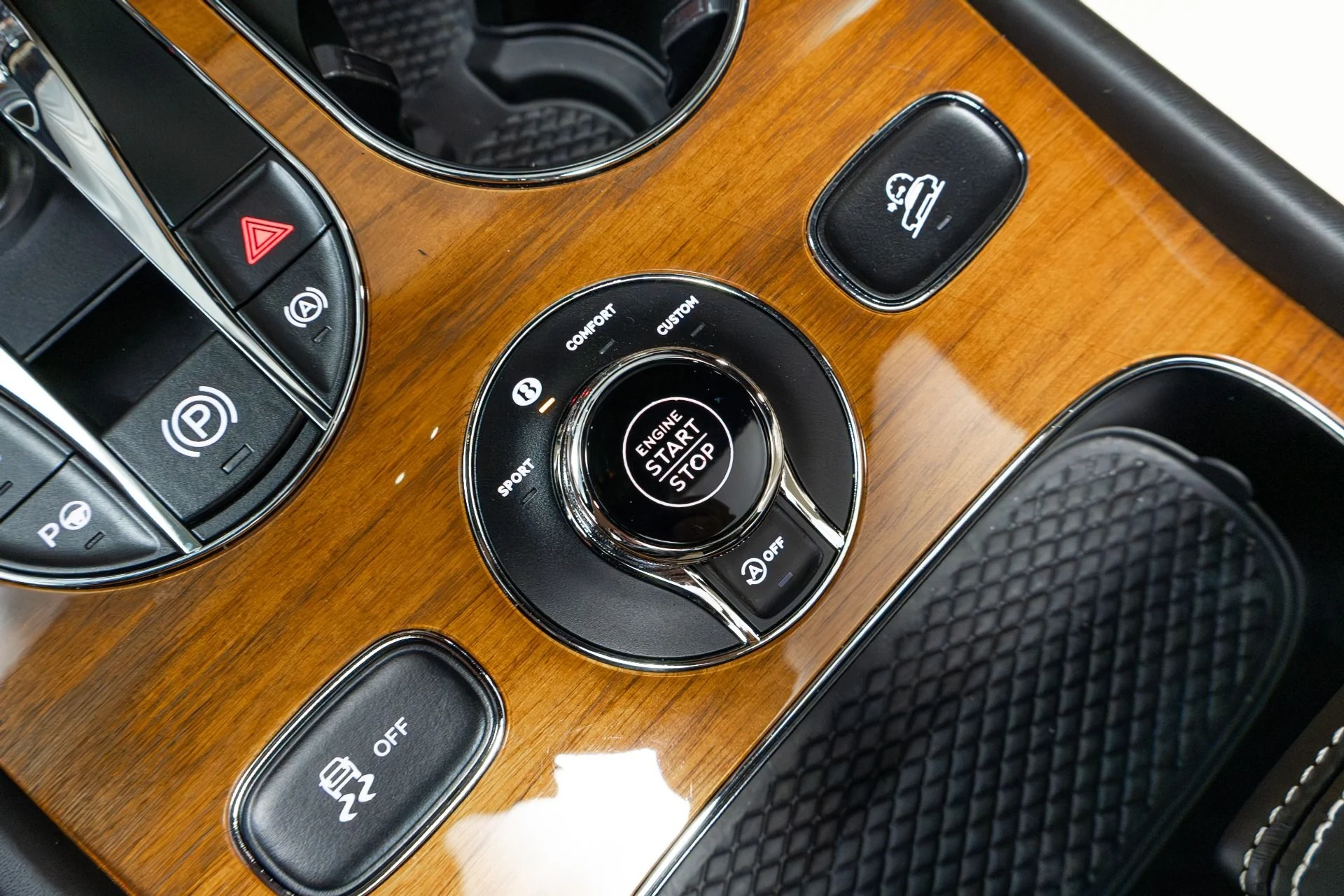 mph074_3477172780_Used_2021_Bentley_Bentayga_V8_First_Edition_1776782316_5a13fab8c0