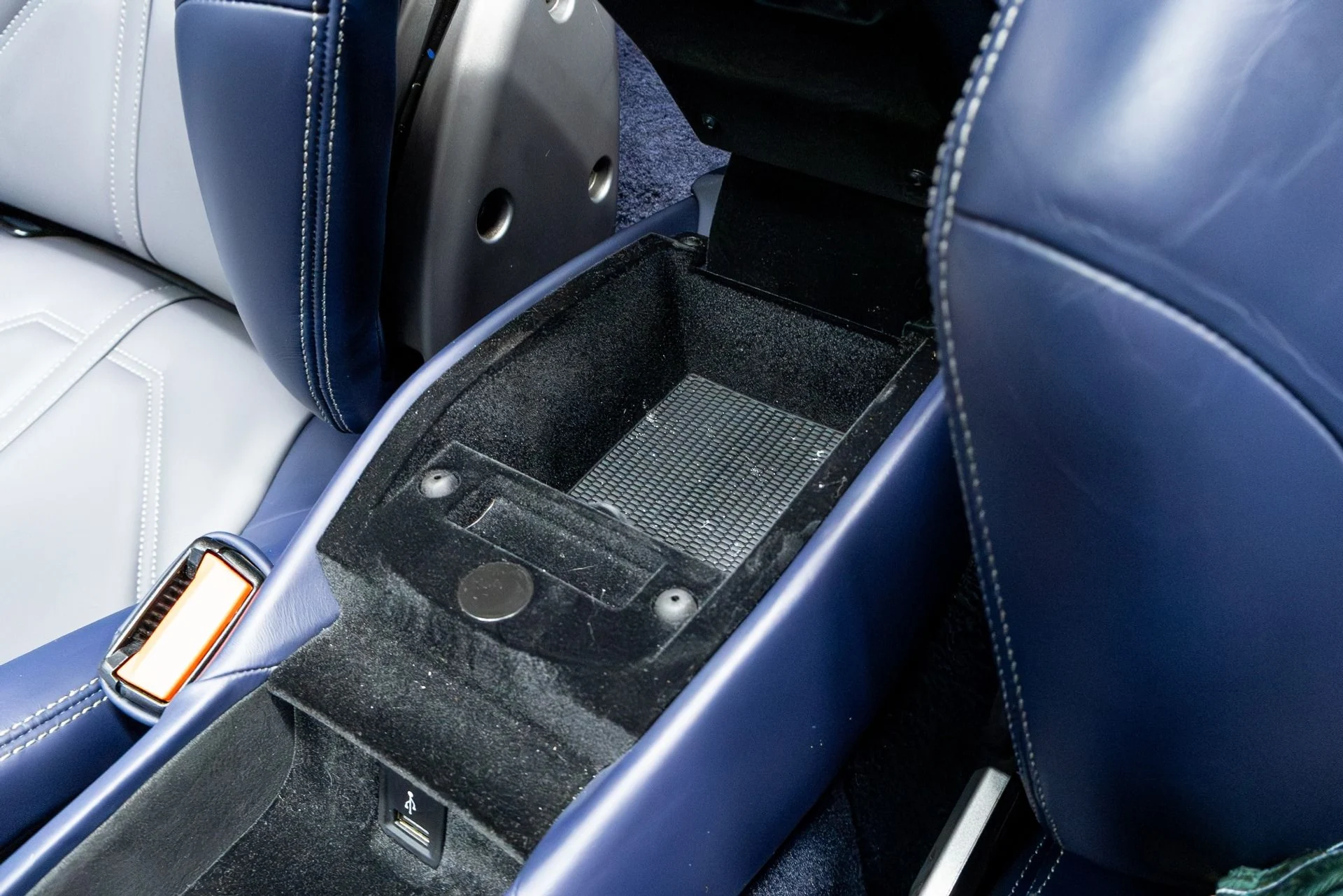 mph074_3488984110_Used_2018_Ferrari_488_Spider_1774434782_e2c1412fce