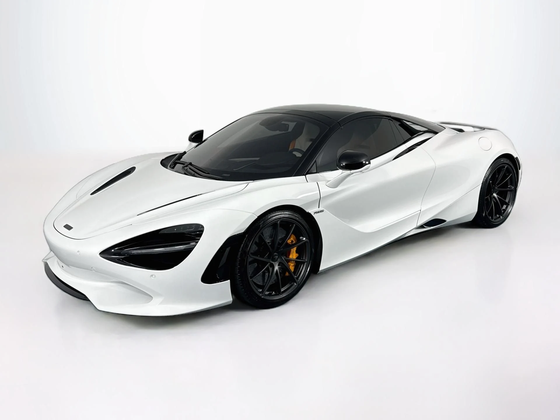 mph074_3621180082_Used_2024_Mc_Laren_750_S_Spider_1788340270_cf4035be44