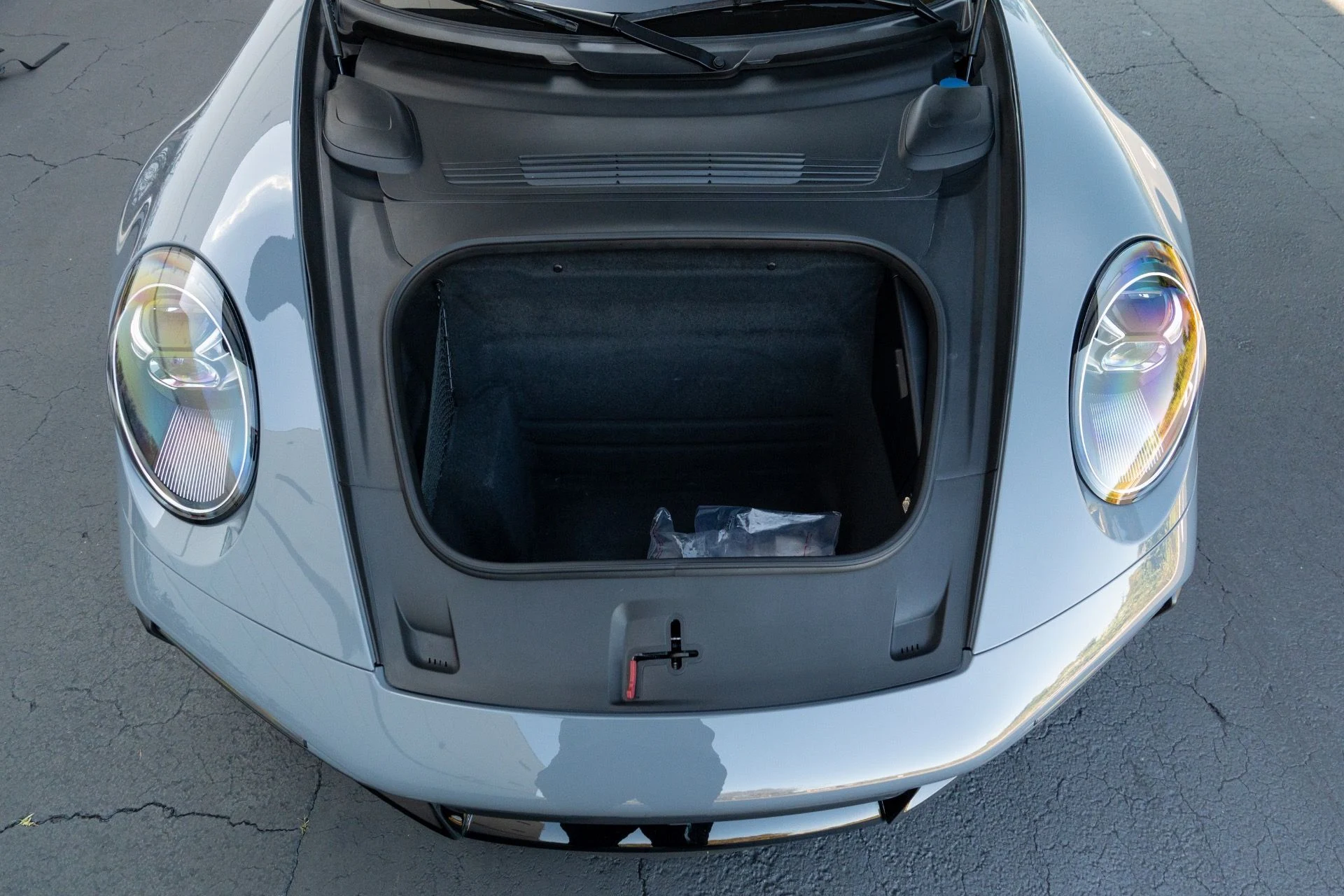 mph074_3666147272_Used_2023_Porsche_911_Turbo_1772073632_acaa62e376