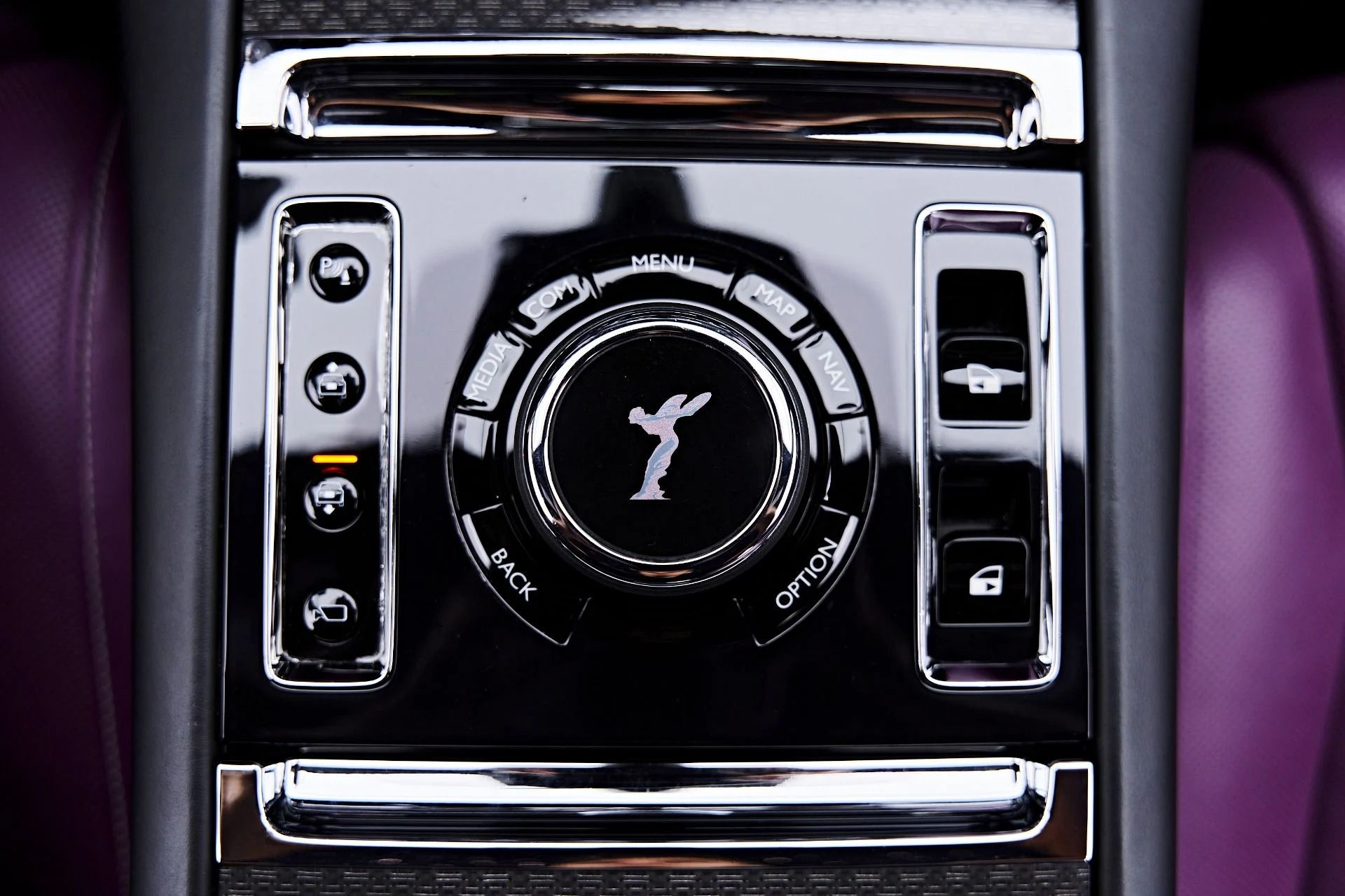 mph074_3729788989_Used_2024_Rolls_Royce_Ghost_BLACK_BADGE_1787878489_ae7eb49d8b