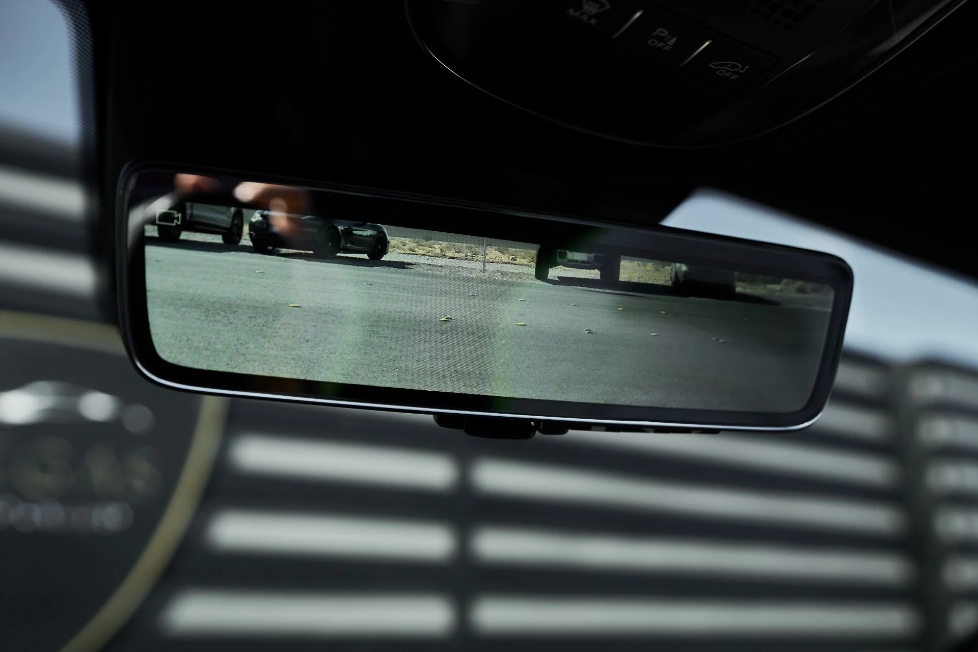 mph074_3736327421_Used_2023_Maserati_MC_20_Cielo_1761946979_a822190824