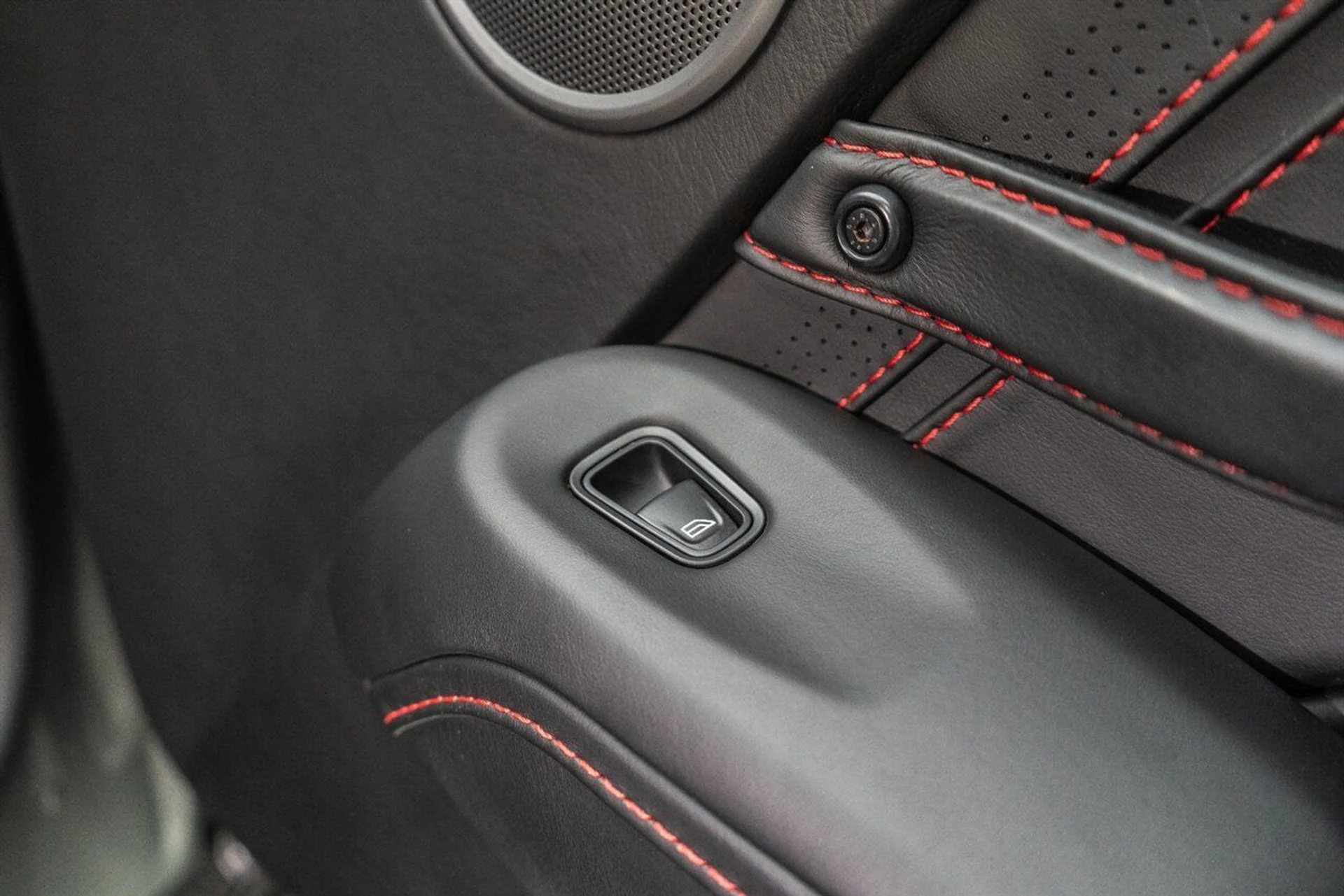 mph074_3779887848_135fa17390_1280_dea1e9cd7d