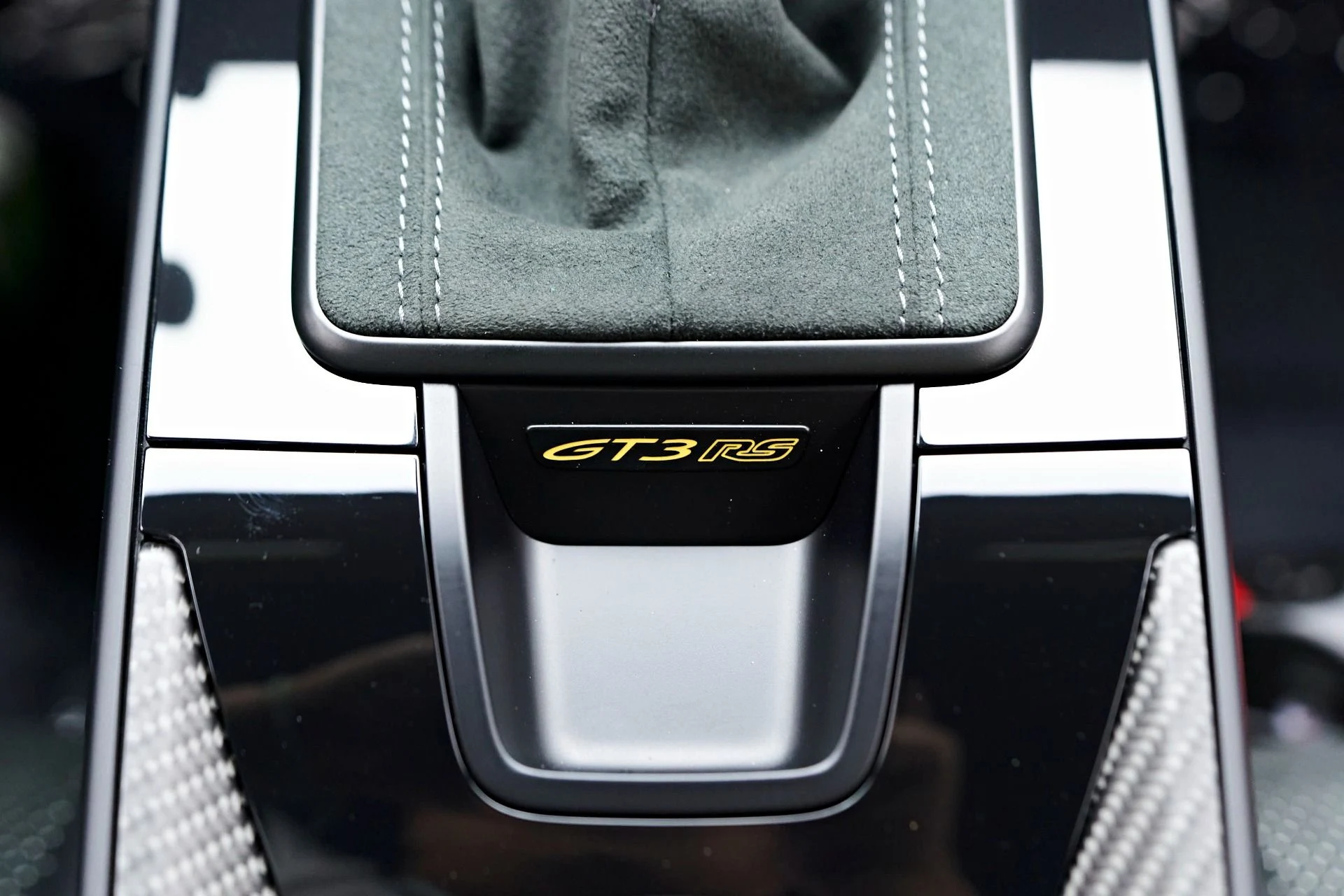 mph074_3836024238_Used_2024_Porsche_911_GT_3_RS_1717031598_3d575c6046