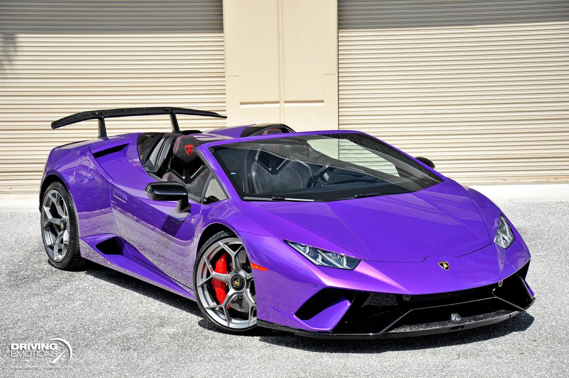 mph074_385933782_863_p75_l_8e5e693672