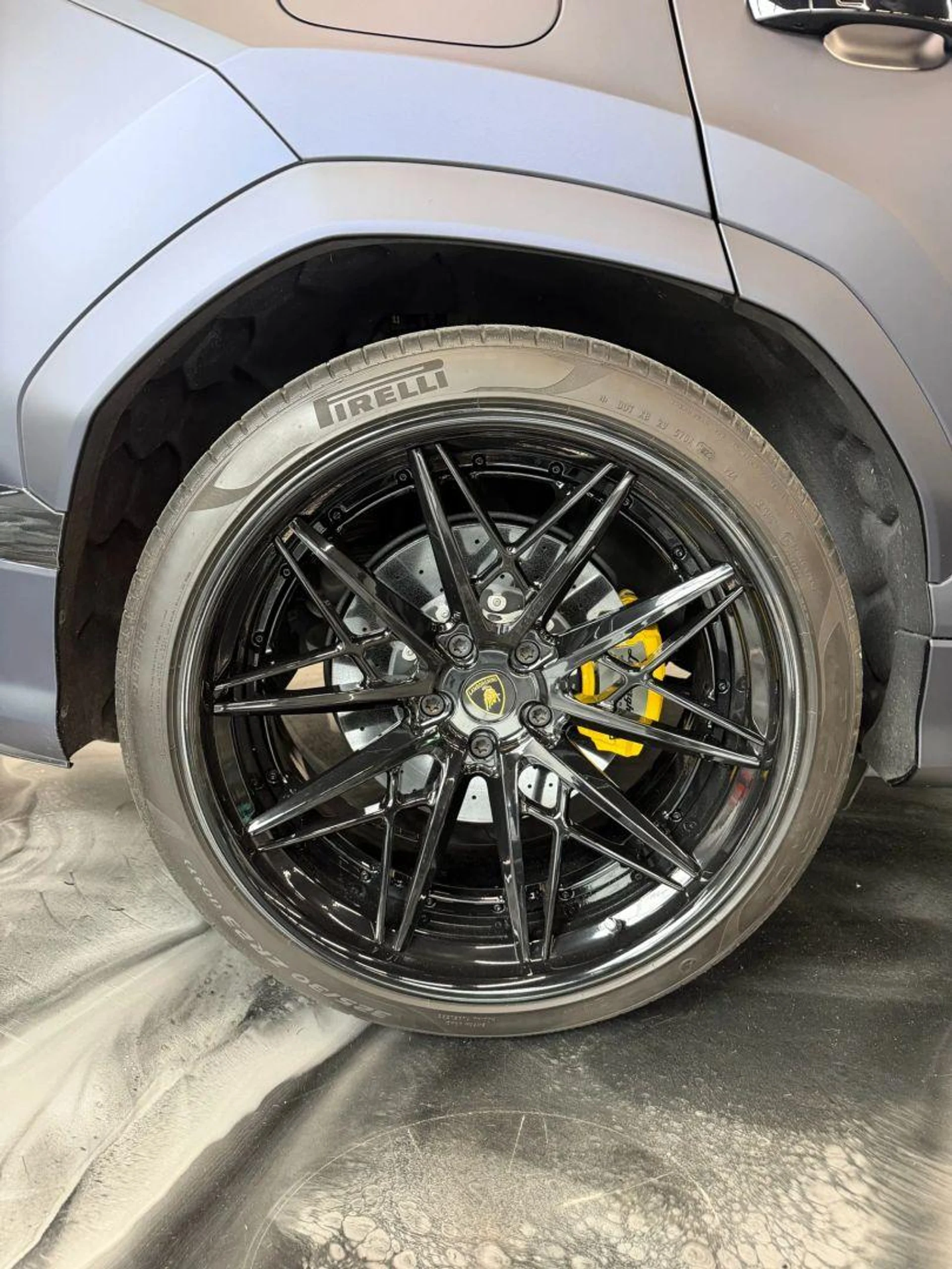 mph074_3896246851_Used_2022_Lamborghini_Urus_Sport_Utility_4_D_1784762954_9735d40e22