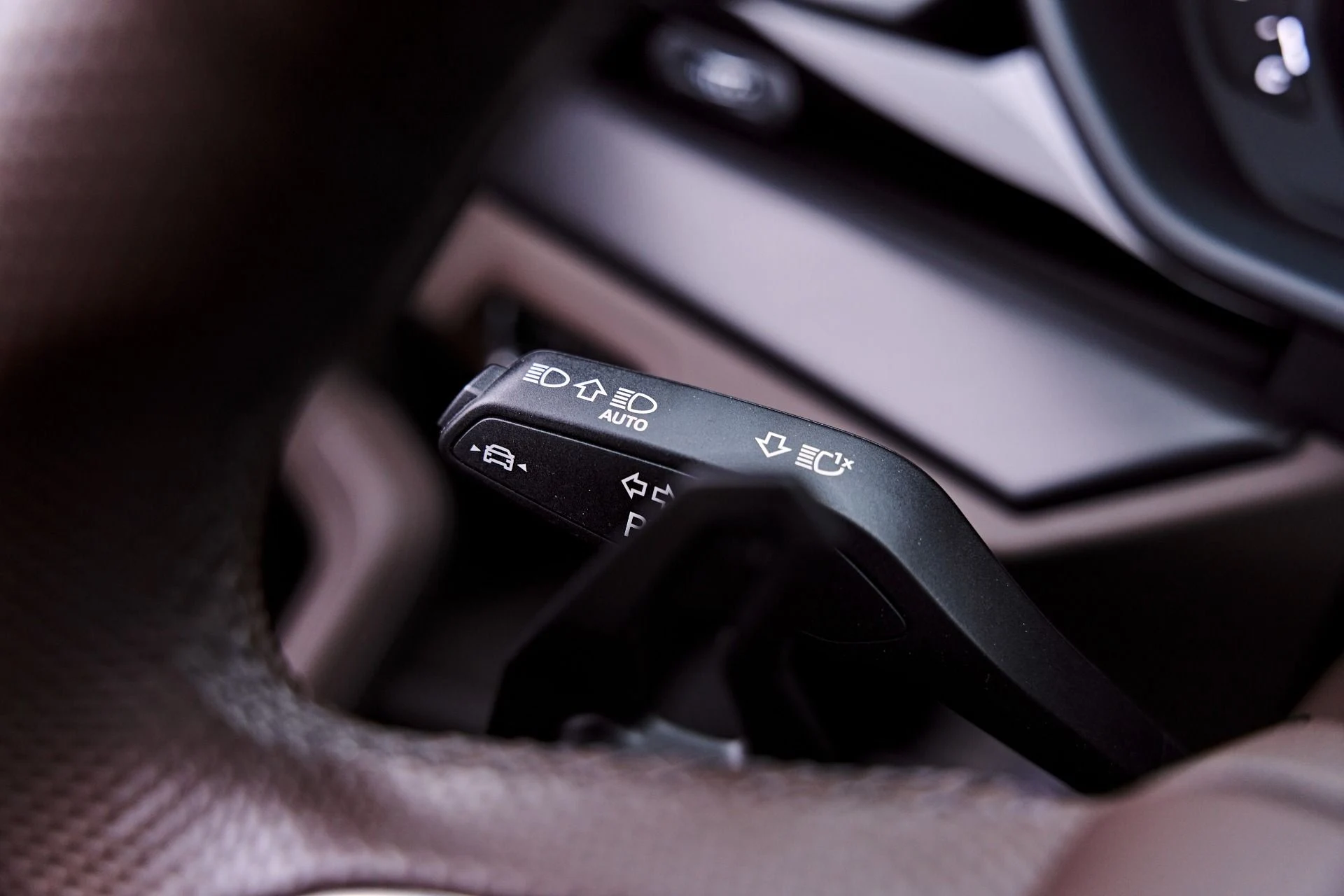 mph074_3964642069_Used_2023_Lamborghini_Urus_S_1783037054_e19cb4abf6