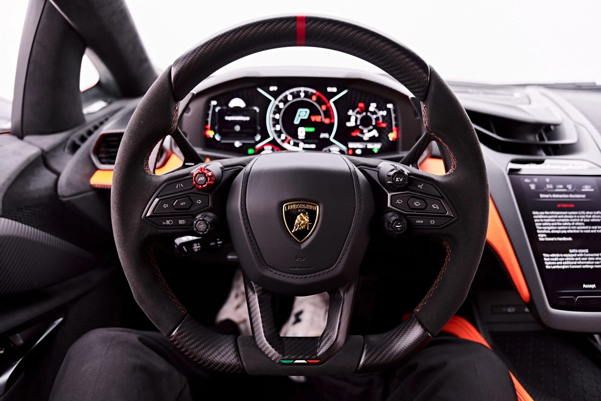 mph074_4184349316_Used_2024_Lamborghini_Revuelto_Base_1786151013_9d907277ab