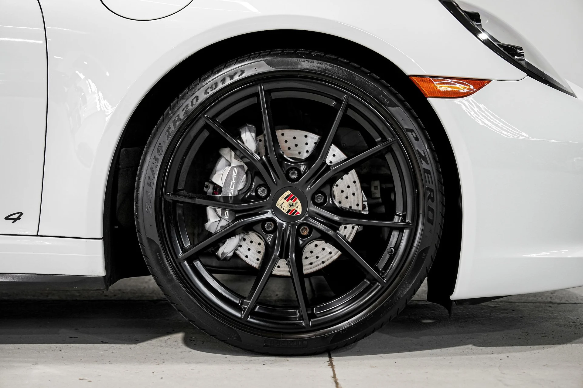 mph074_4199560971_78150e40336e86b18cc0af7c5bce9d84x_dabc7a4278