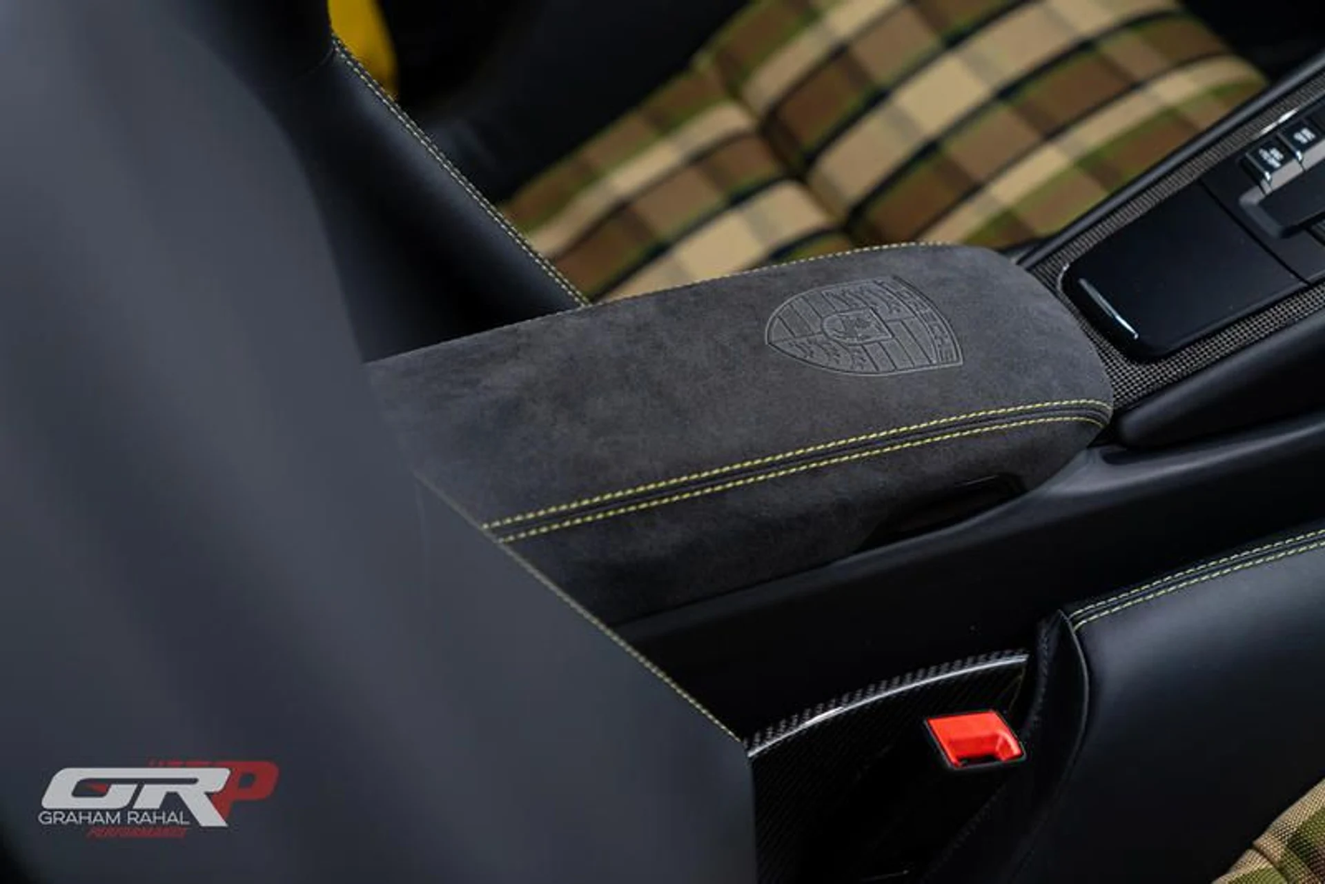 mph074_4213197807_34_AC_90_A1_7_FCF_48_CE_987_B_1859_F160_B23_A_1b81a06f86