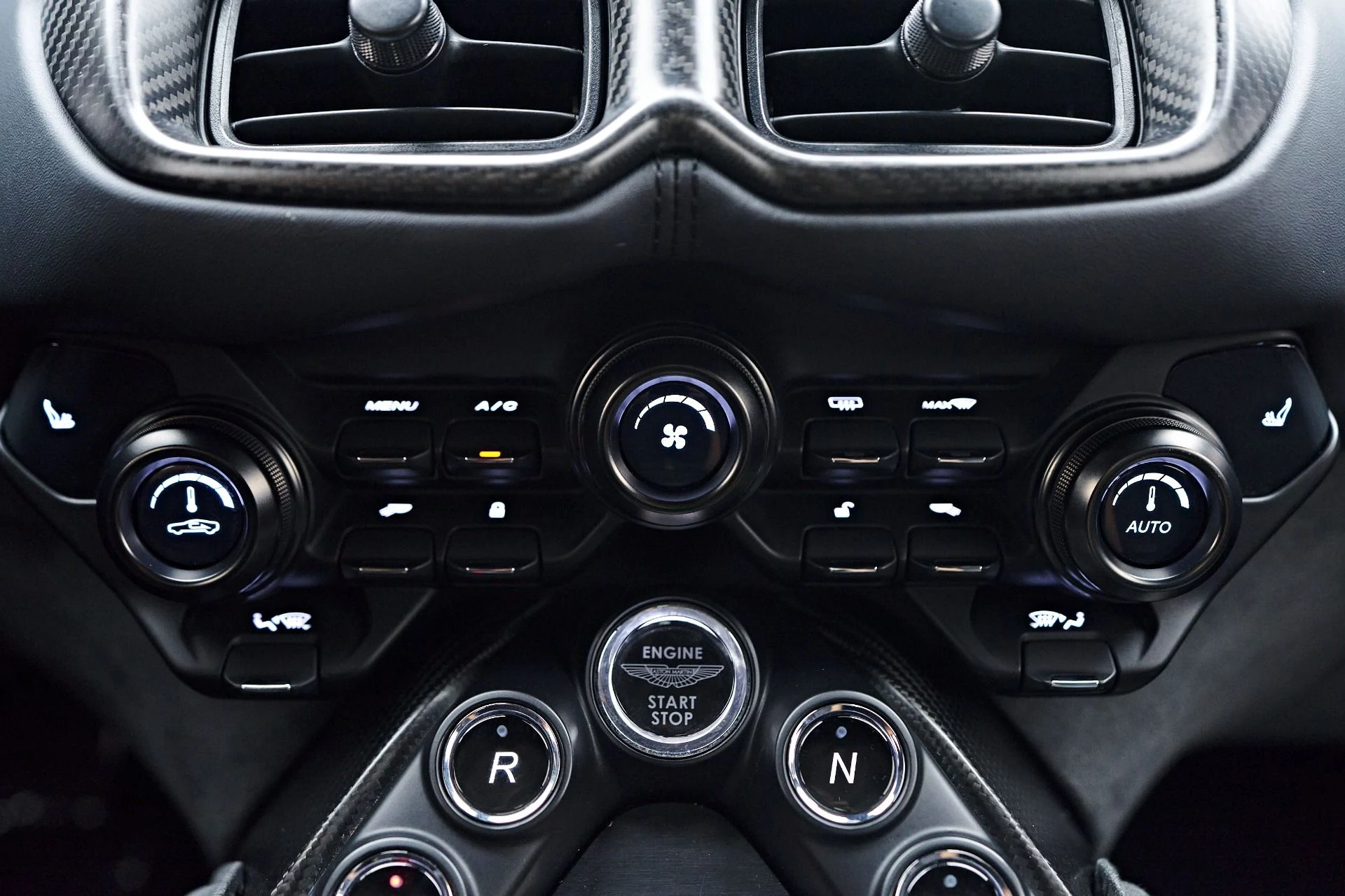 mph074_4214338117_Used_2023_Aston_Martin_Vantage_F1_Edition_1755655721_a1f1630e46
