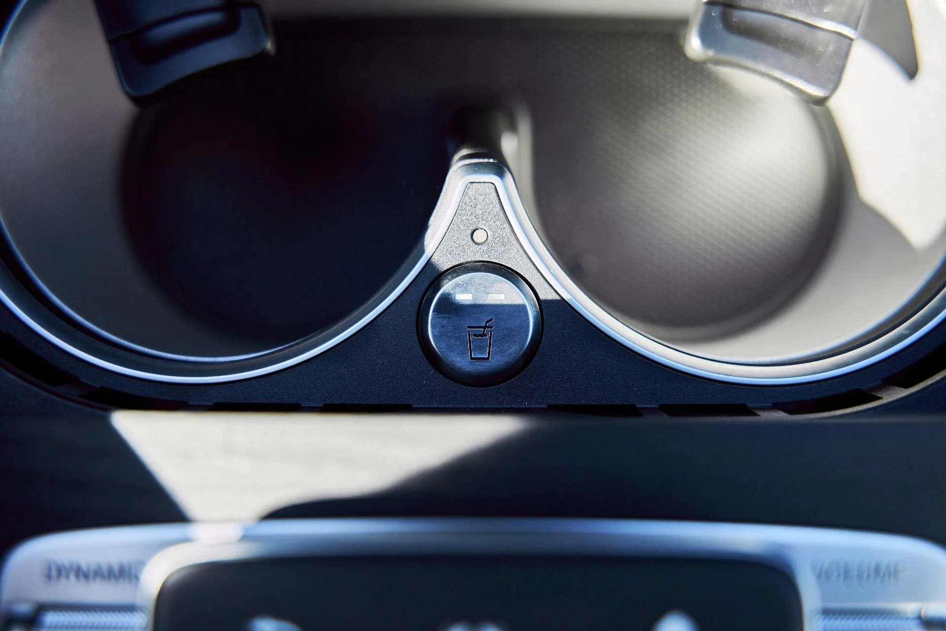 mph074_4248688571_Used_2026_Mercedes_Benz_GLS_Maybach_GLS_600_1770697674_dd560d95b2