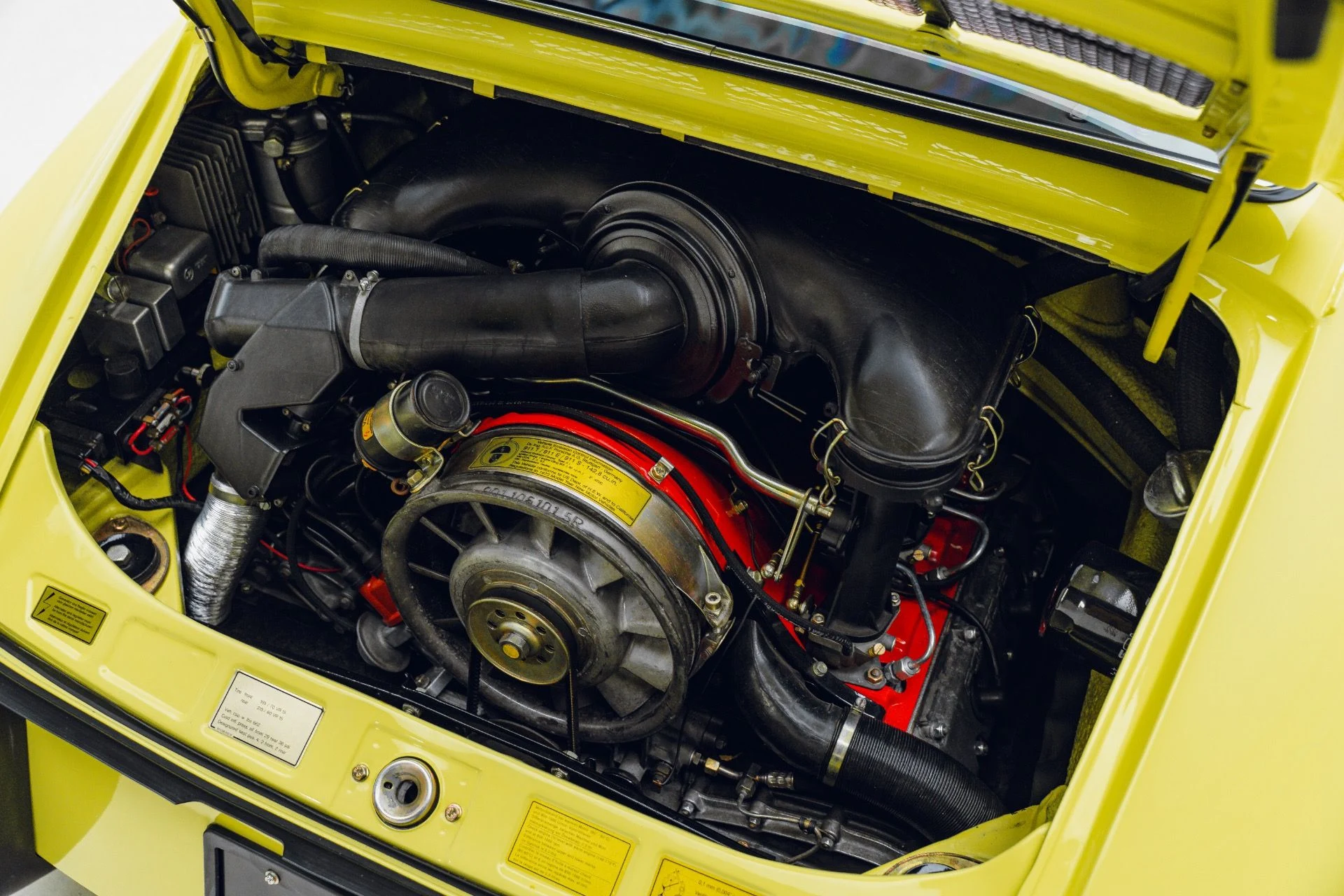 mph074_436687948_Used_1973_Porsche_911_S_1784324222_f686b7c092