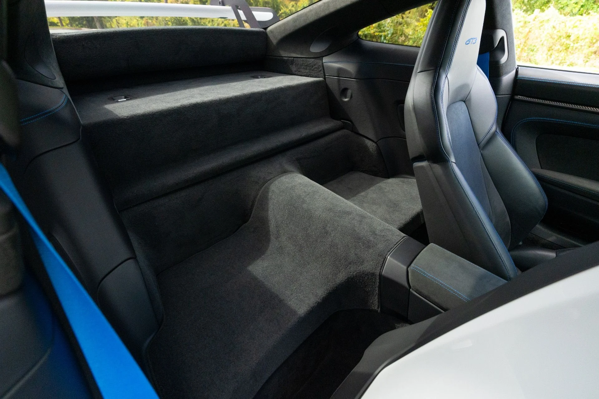 mph074_452791876_Used_2022_Porsche_911_GT_3_1769096243_a7522eb9cd