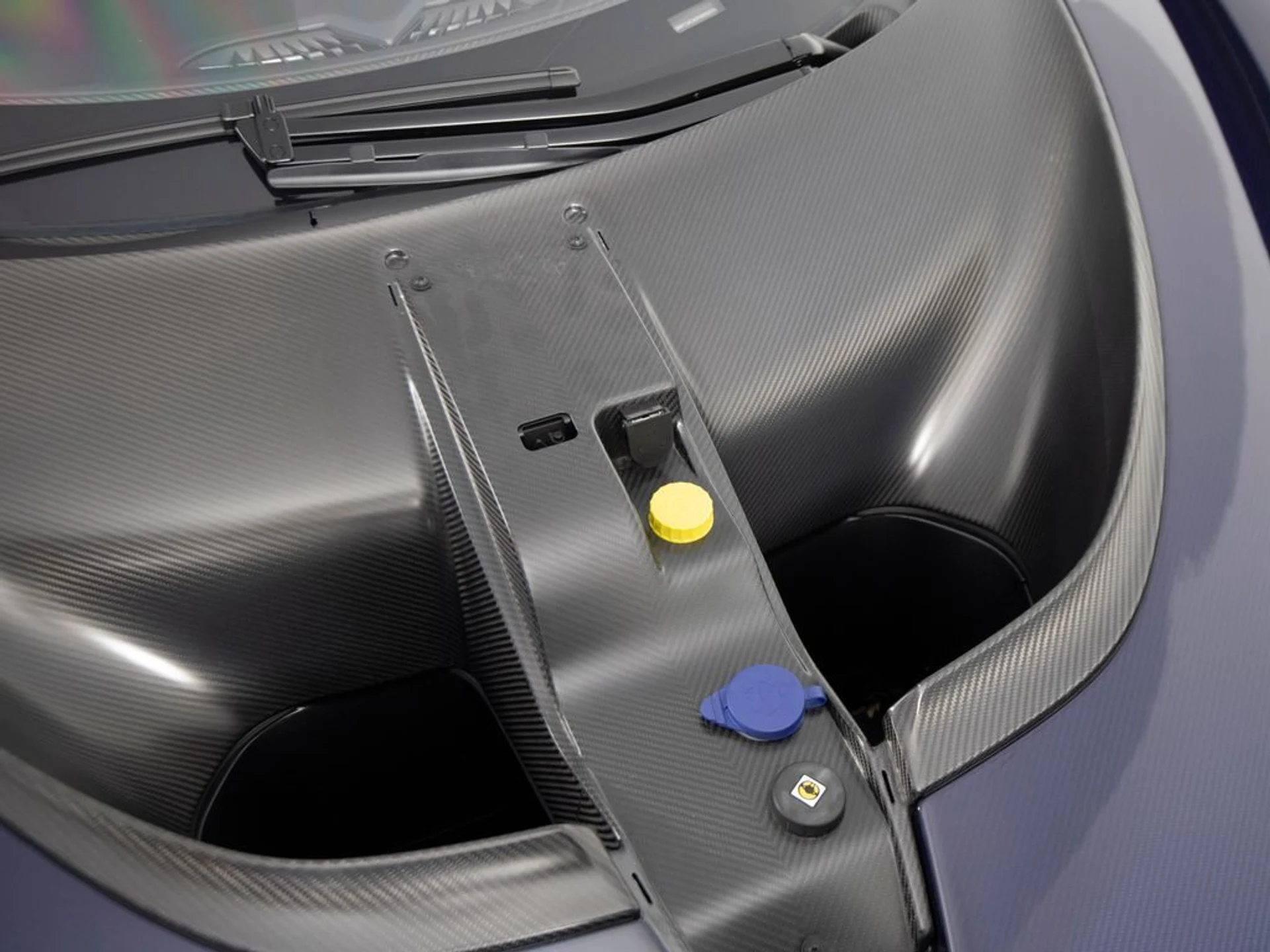 mph074_477759881_444ea73b06e613997a71ffb95e5480dbx_f7c975ae26