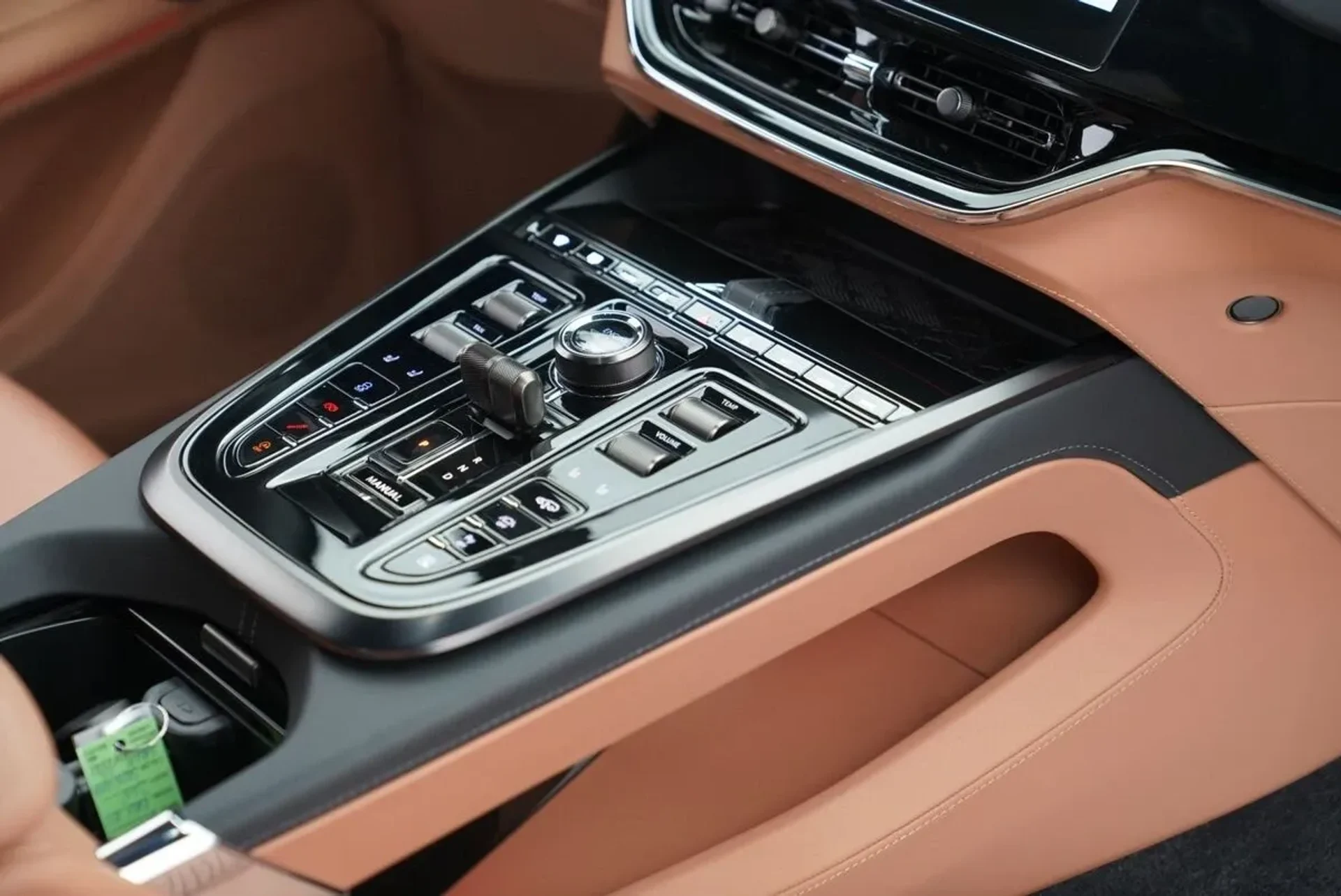 mph074_504209383_lgno1z1hdkl7nk3vmchsv7o5zp0l_bd06ff4bdd