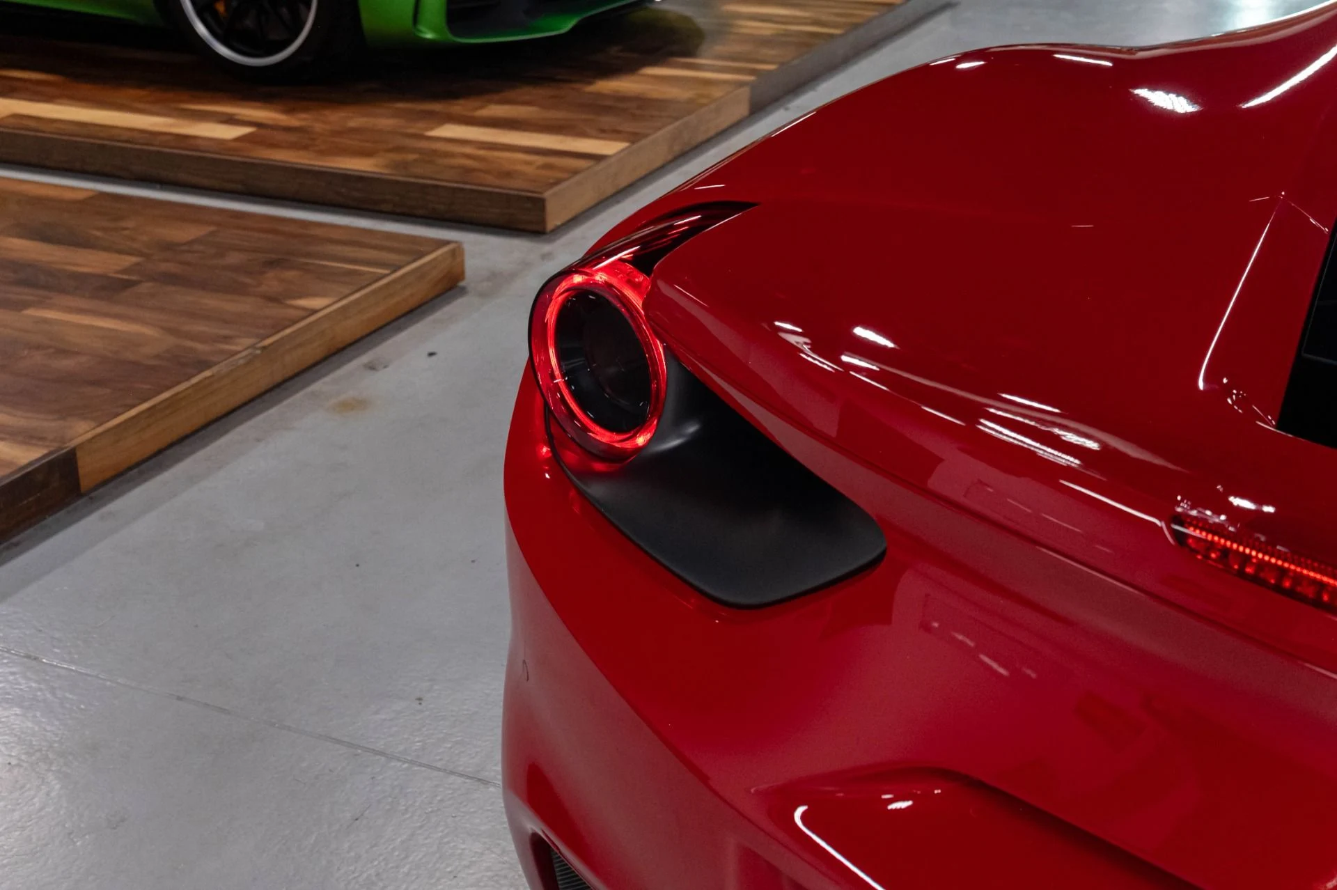 mph074_572678261_Used_2018_Ferrari_488_GTB_1785189078_d6597684c1