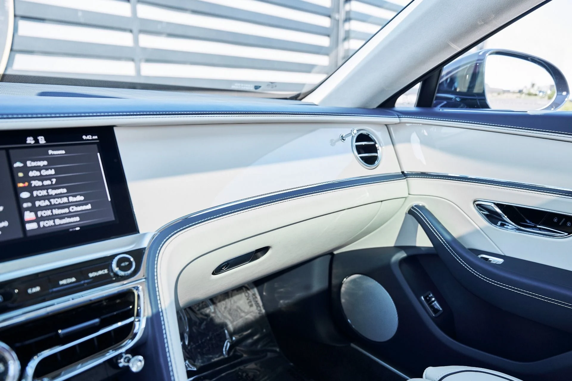 mph074_641478980_Used_2024_Bentley_Flying_Spur_Mulliner_V8_1773796322_9b091bda06