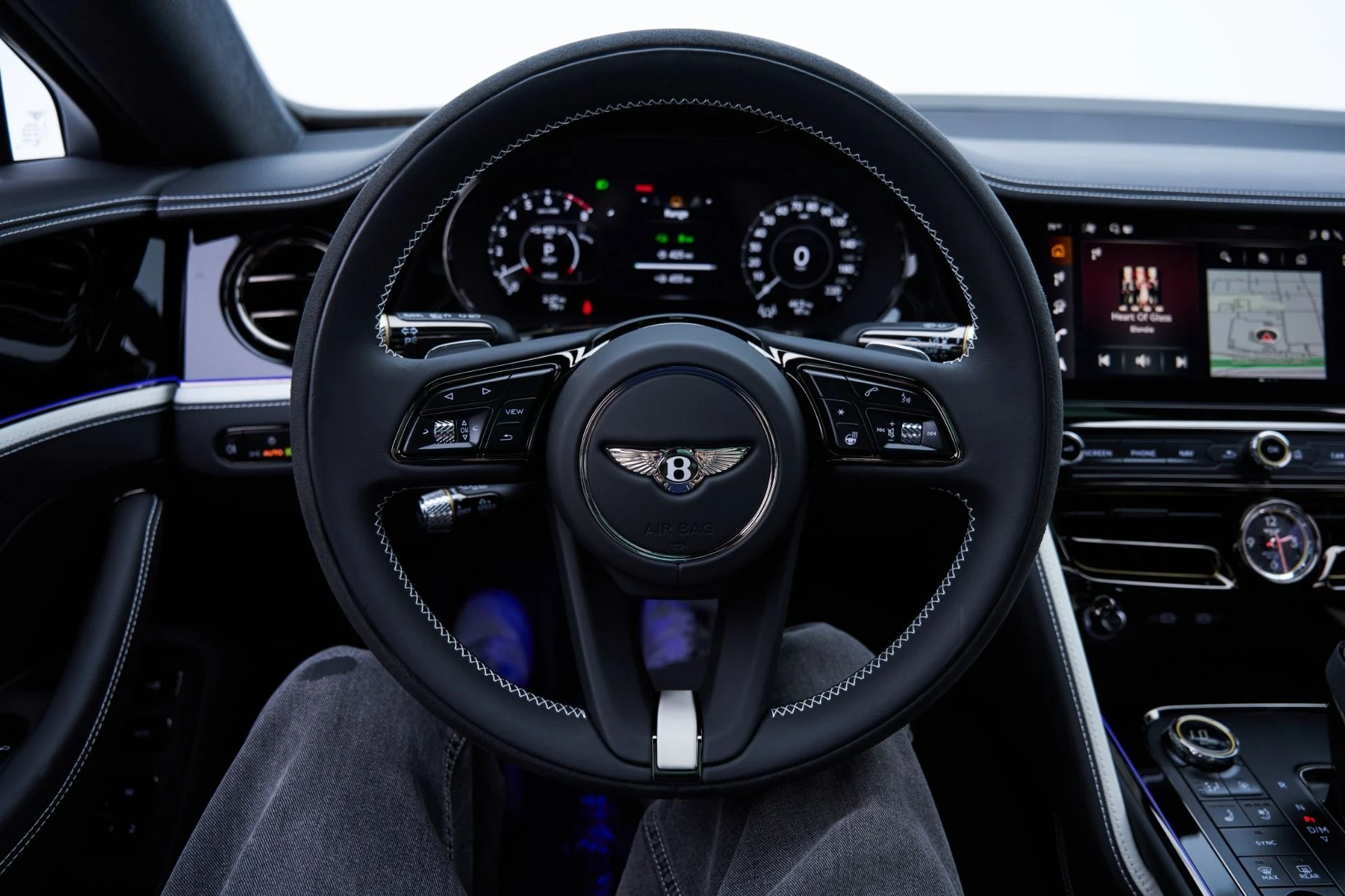 mph074_679906403_Used_2025_Bentley_Flying_Spur_Speed_1793037903_acaeb62f05