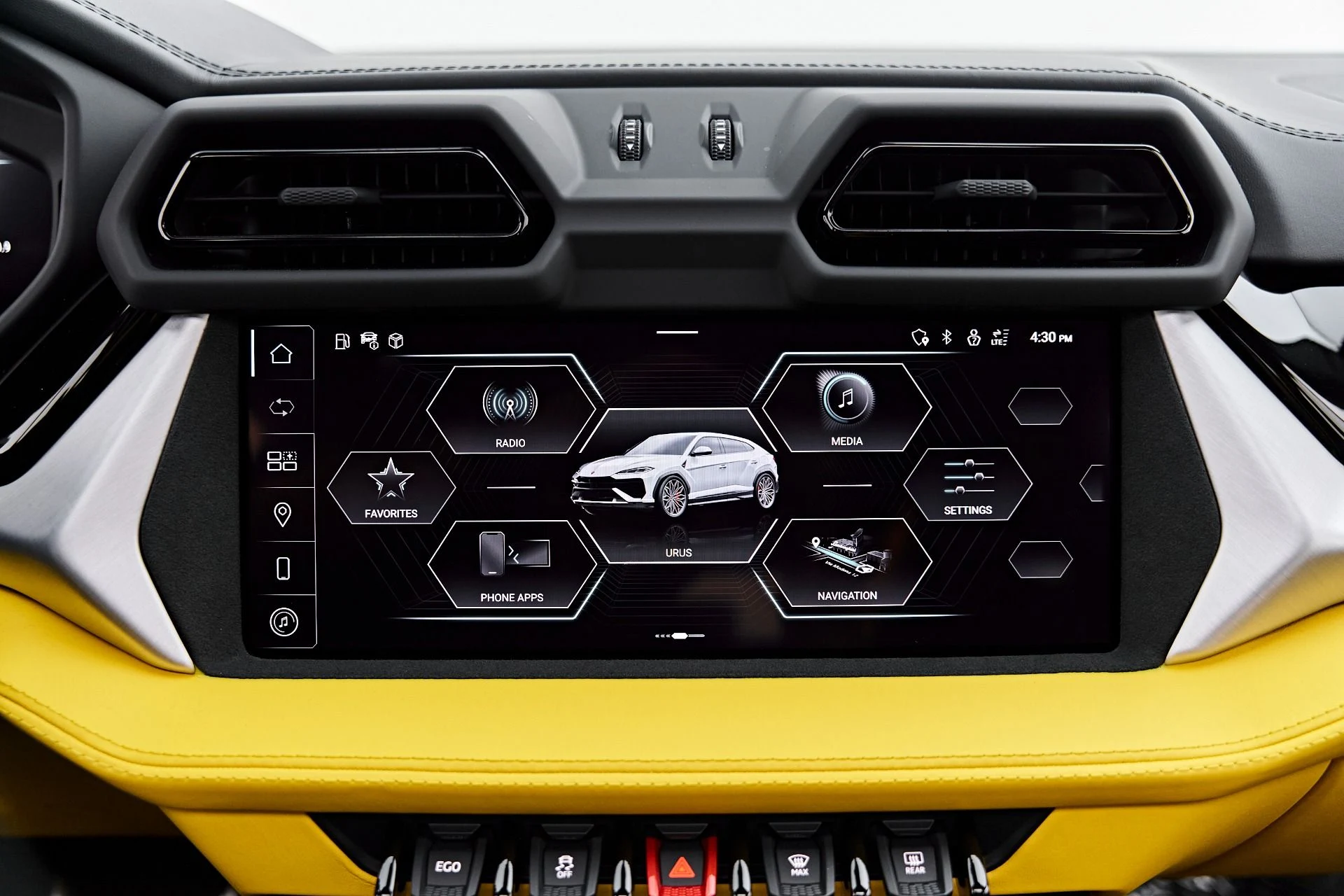 mph074_698932388_Used_2025_Lamborghini_Urus_SE_1788049975_3a80828b1f