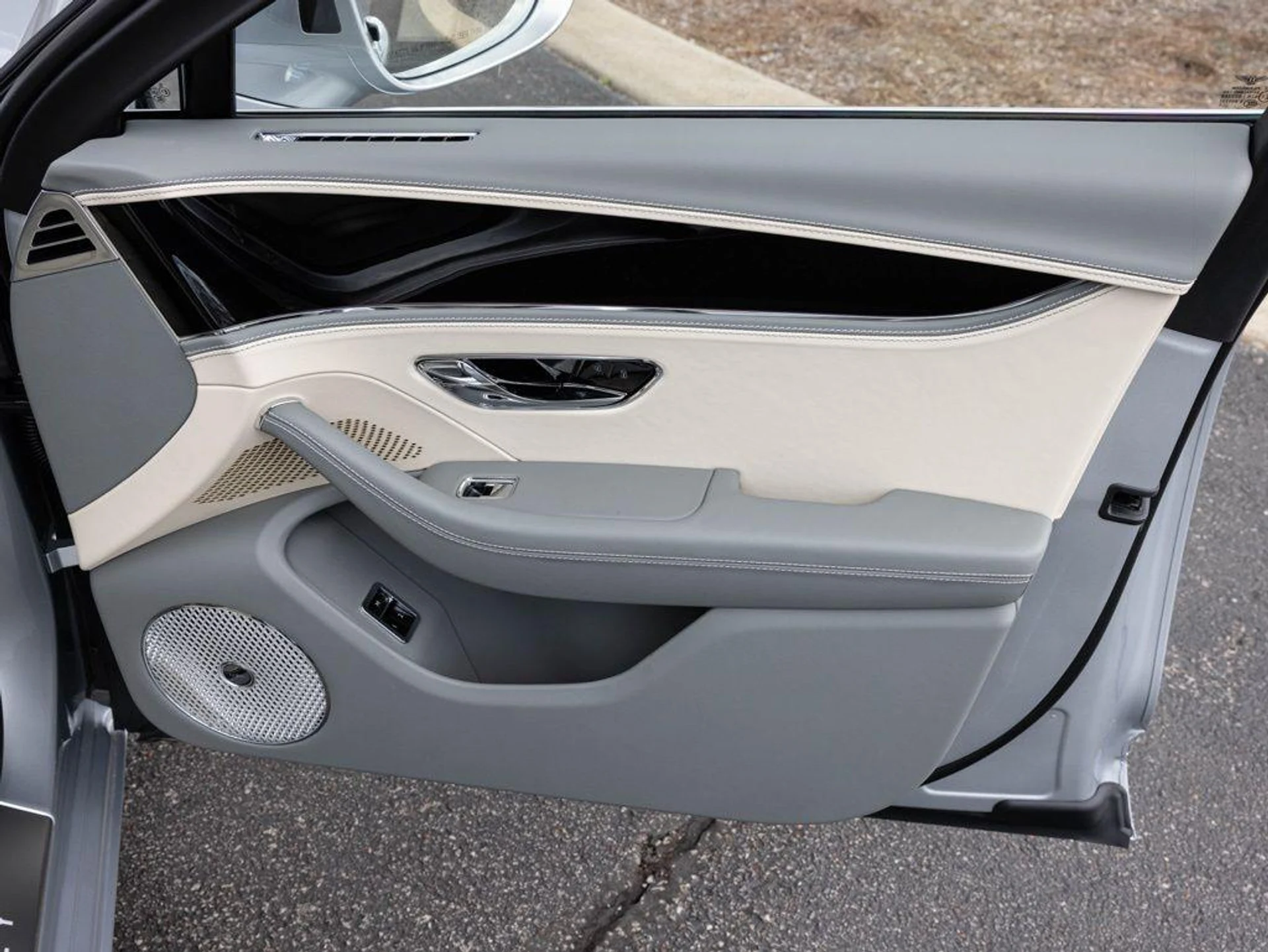 mph074_709629408_500853697_69ac49cc42328134f501cf70_5e68d49d70